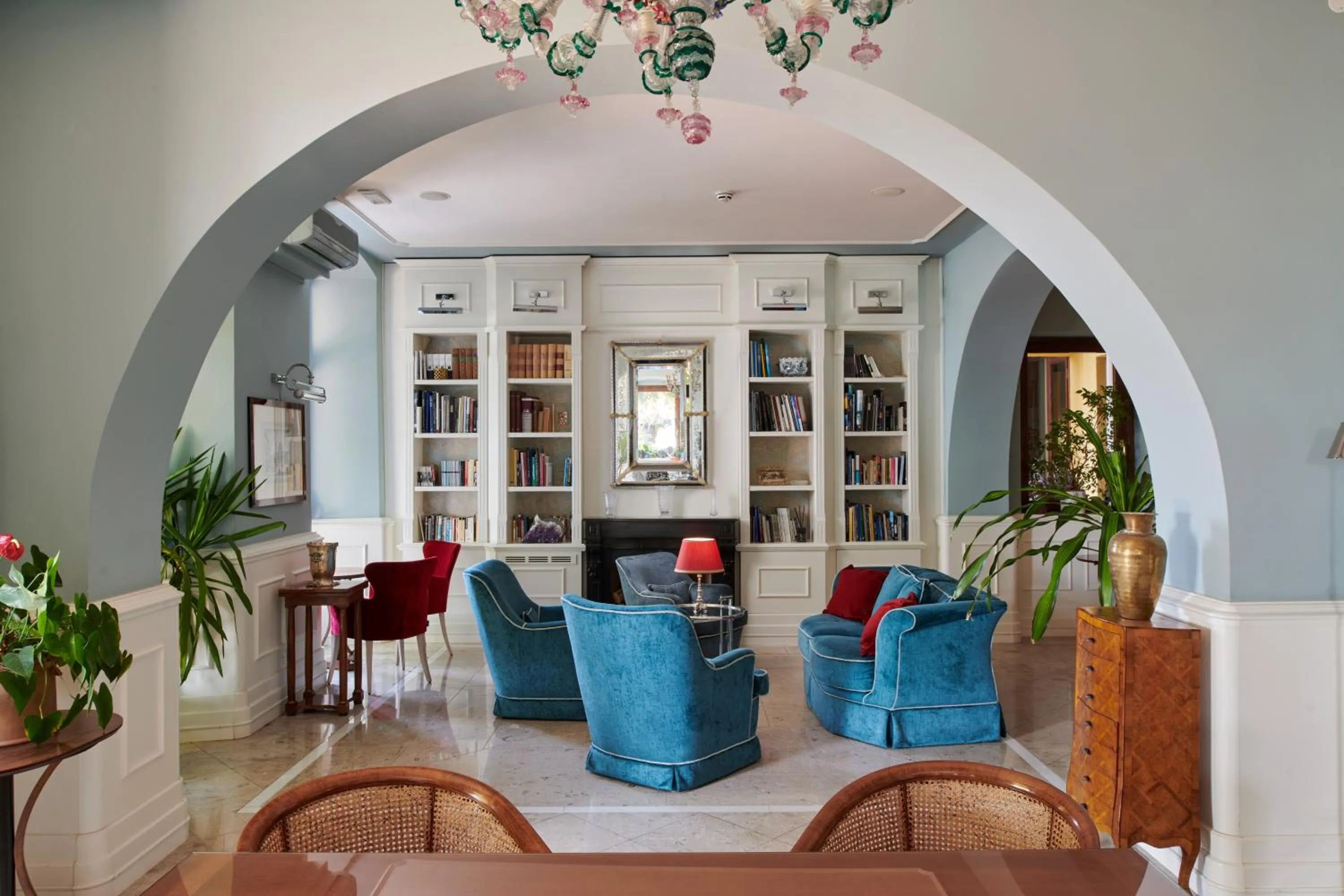 Lobby or reception in Hotel Riviera & Maximilian's