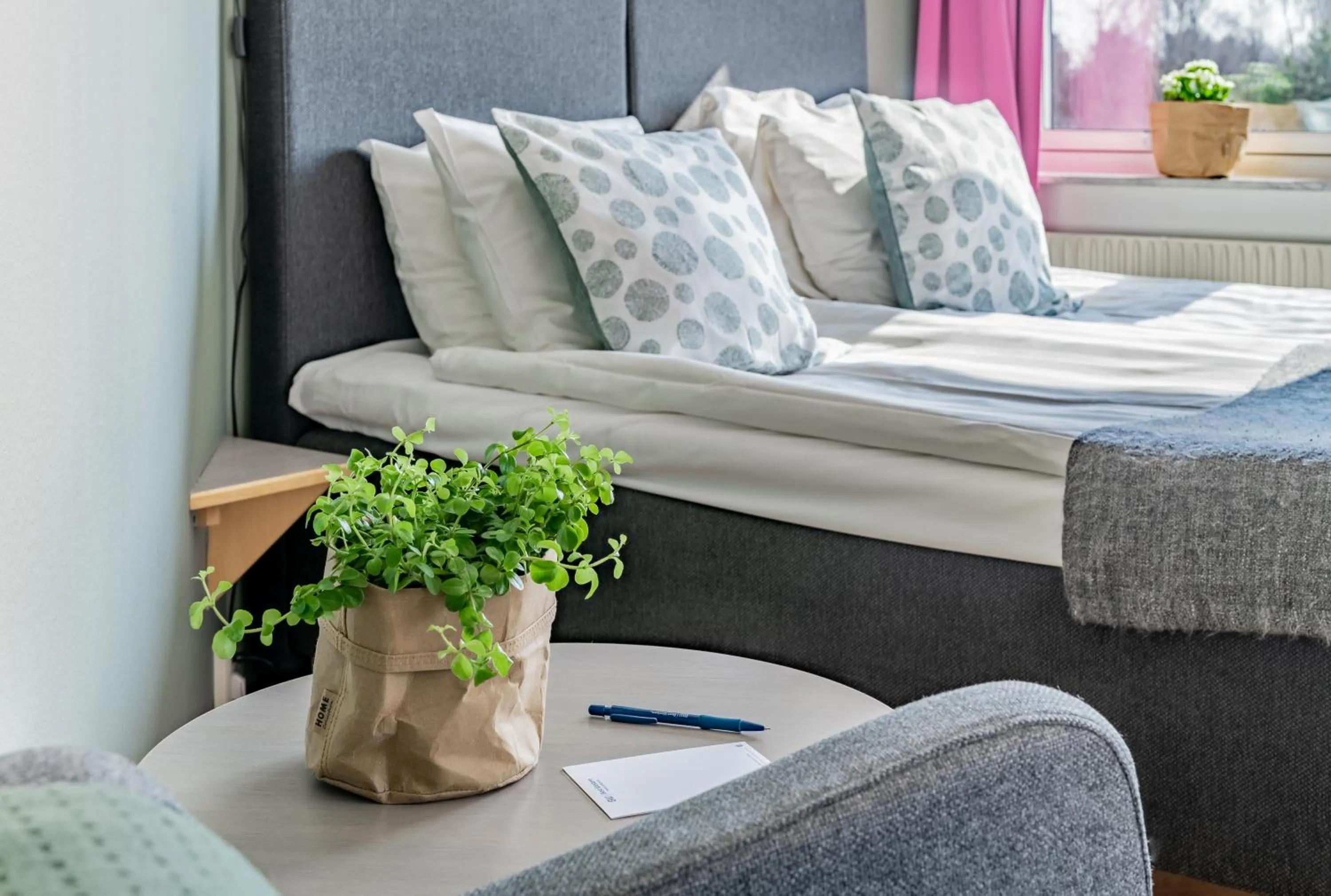 Bed in Best Western Hotel 23