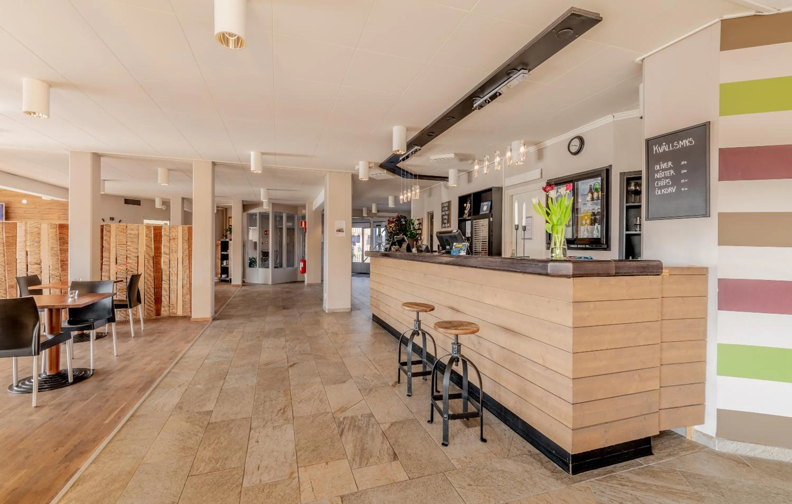 Staff in Best Western Hotel 23