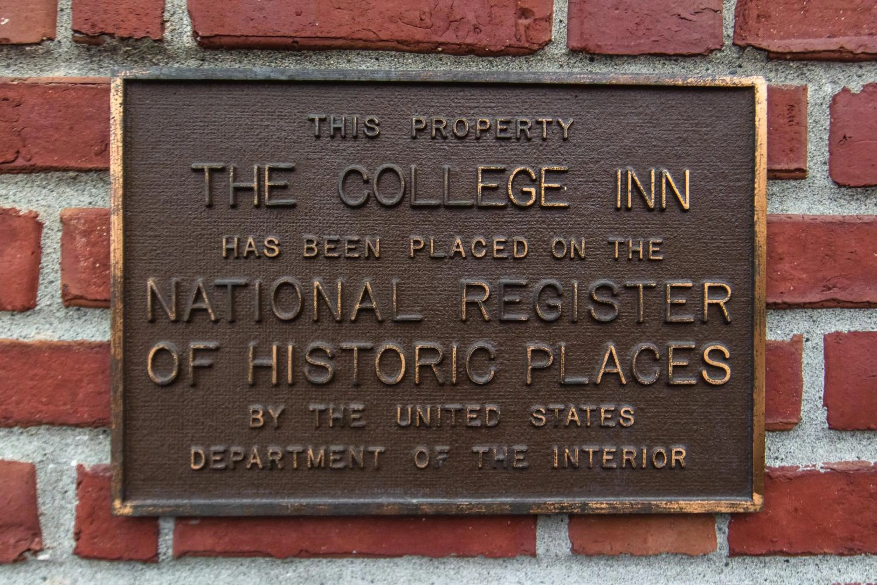 Logo/Certificate/Sign in College Inn Hotel