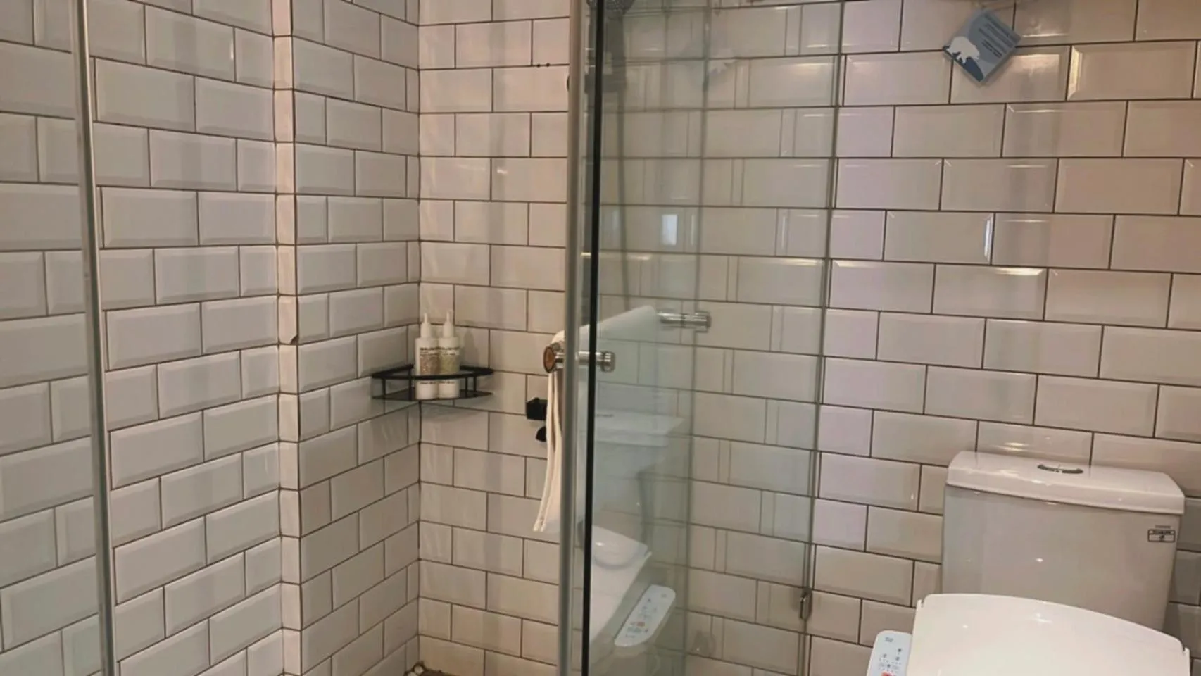 Shower in Chill Roof Hotel