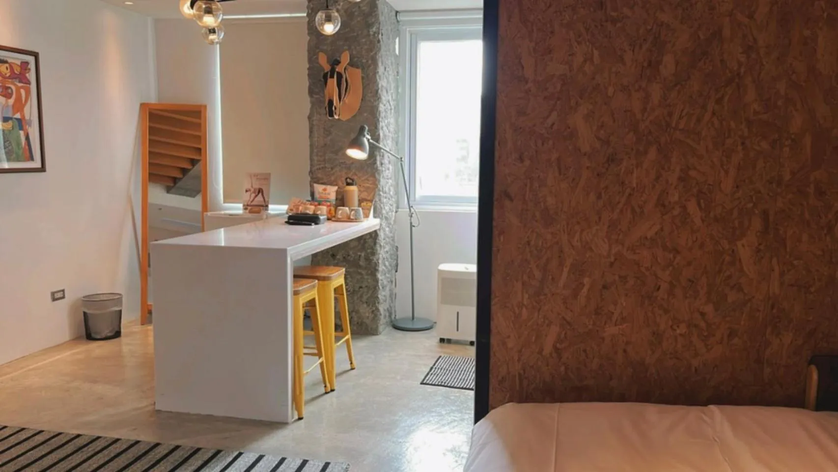 Dining area in Chill Roof Hotel