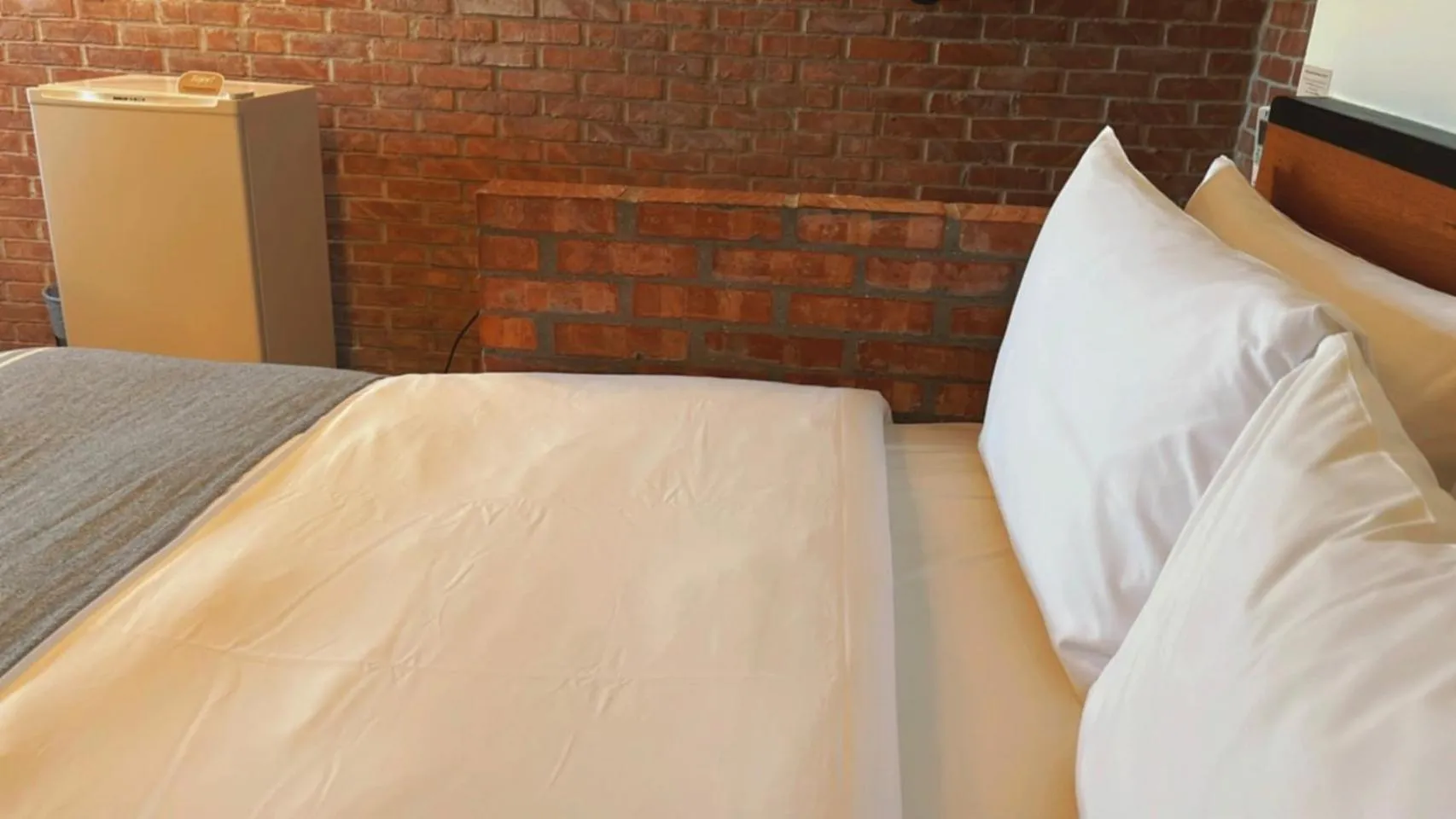 Bed in Chill Roof Hotel