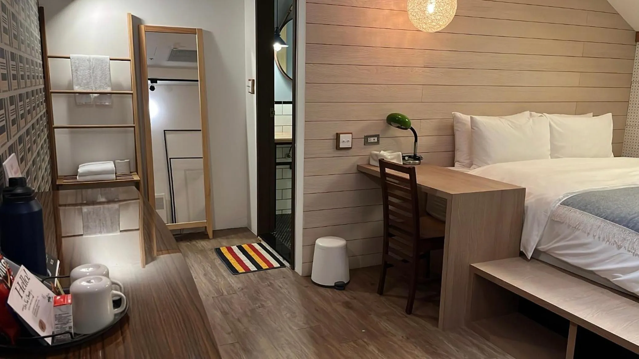 Photo of the whole room, Bed in Chill Roof Hotel