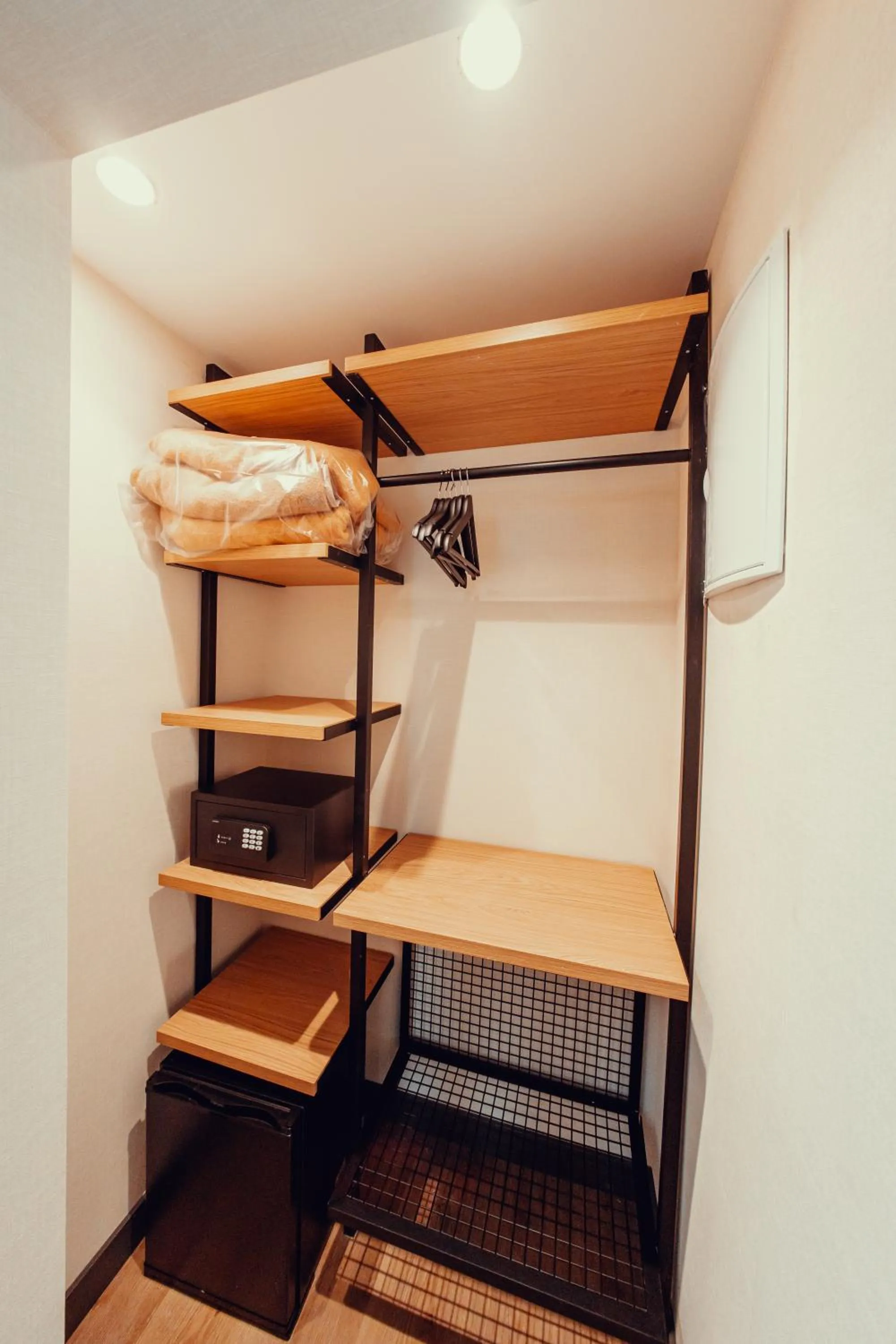 wardrobe in Hotel Transit