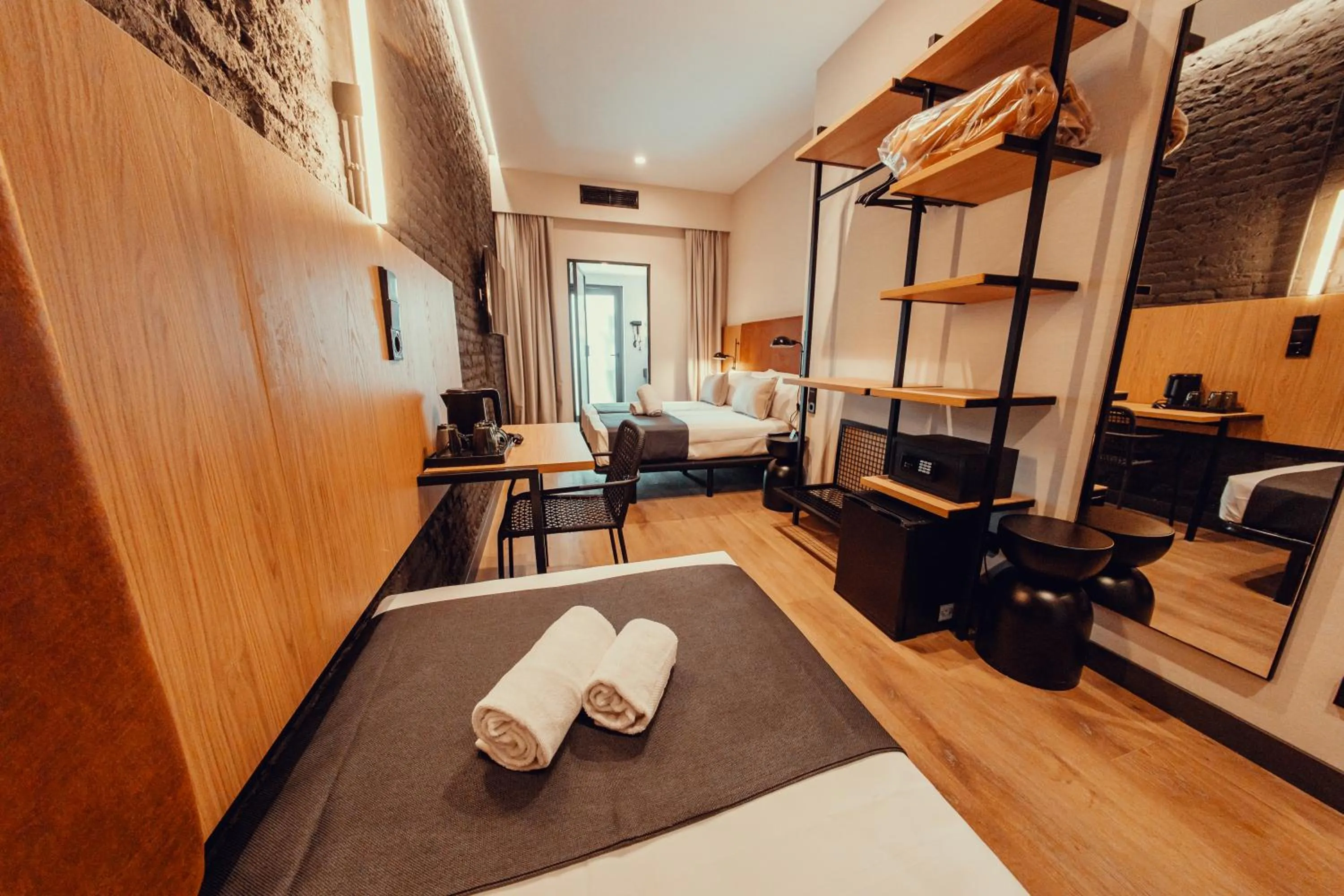 Photo of the whole room in Hotel Transit