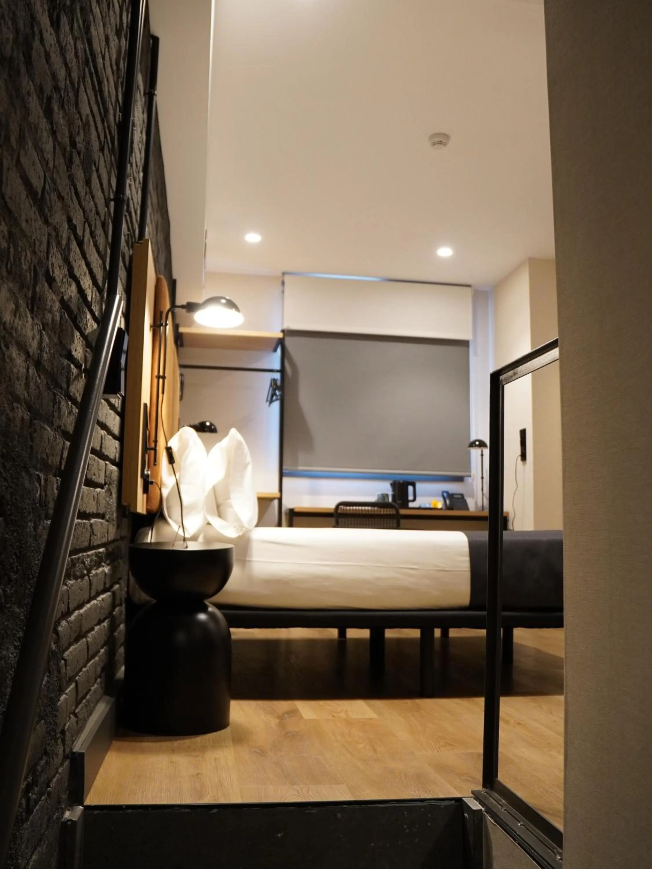 Bed in Hotel Transit