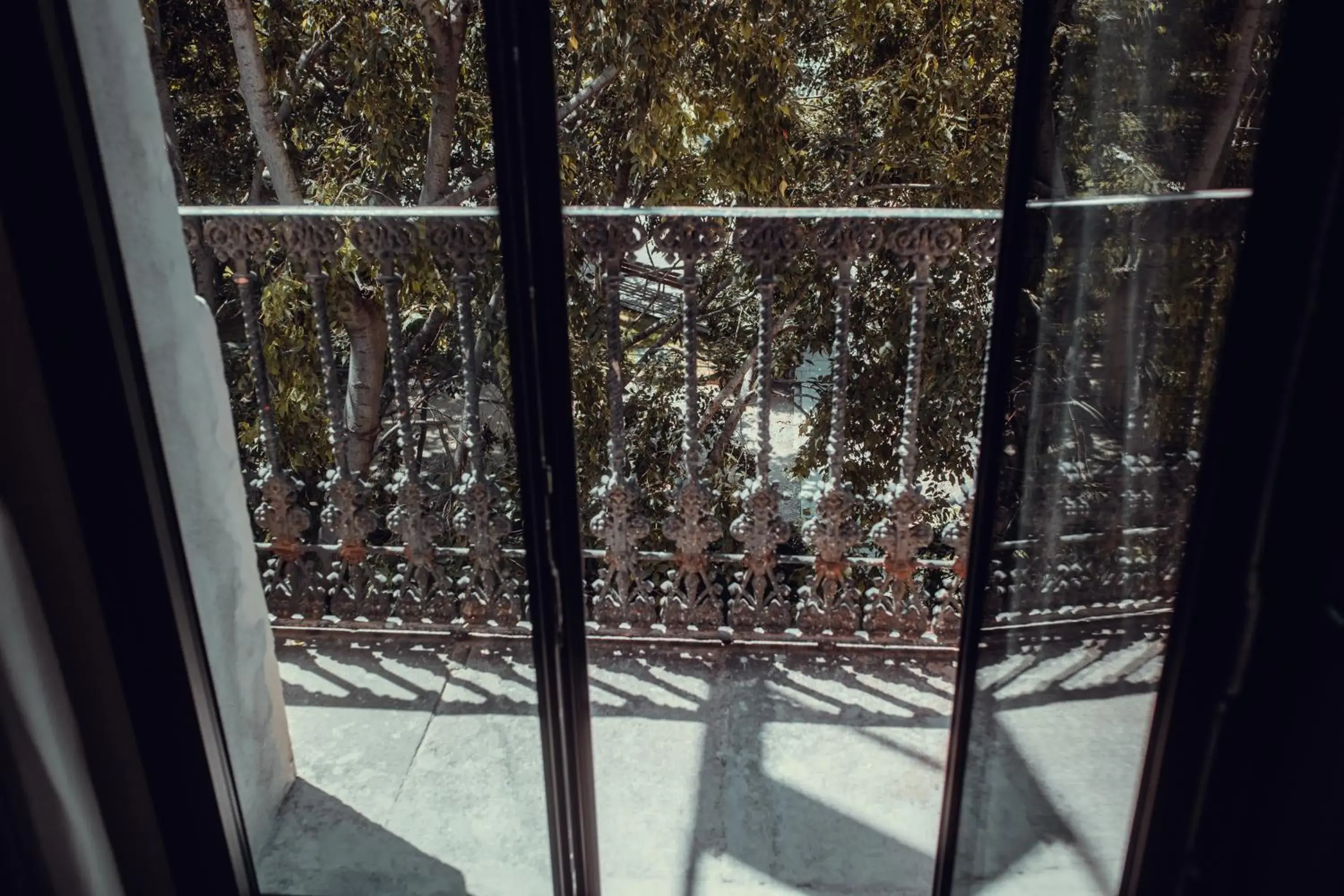 Double Room in Hotel Transit Double Room in Hotel Transit