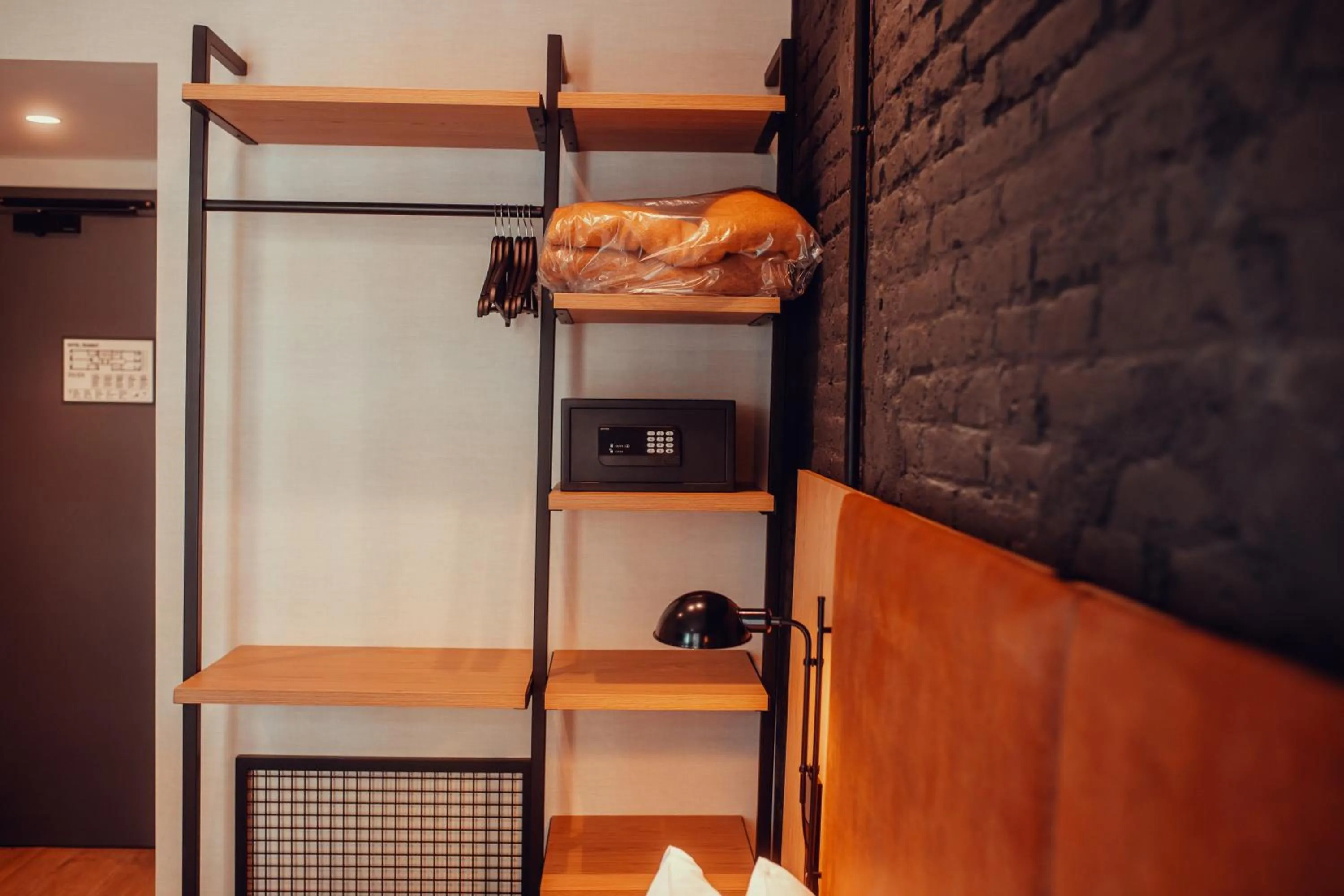 safe in Hotel Transit