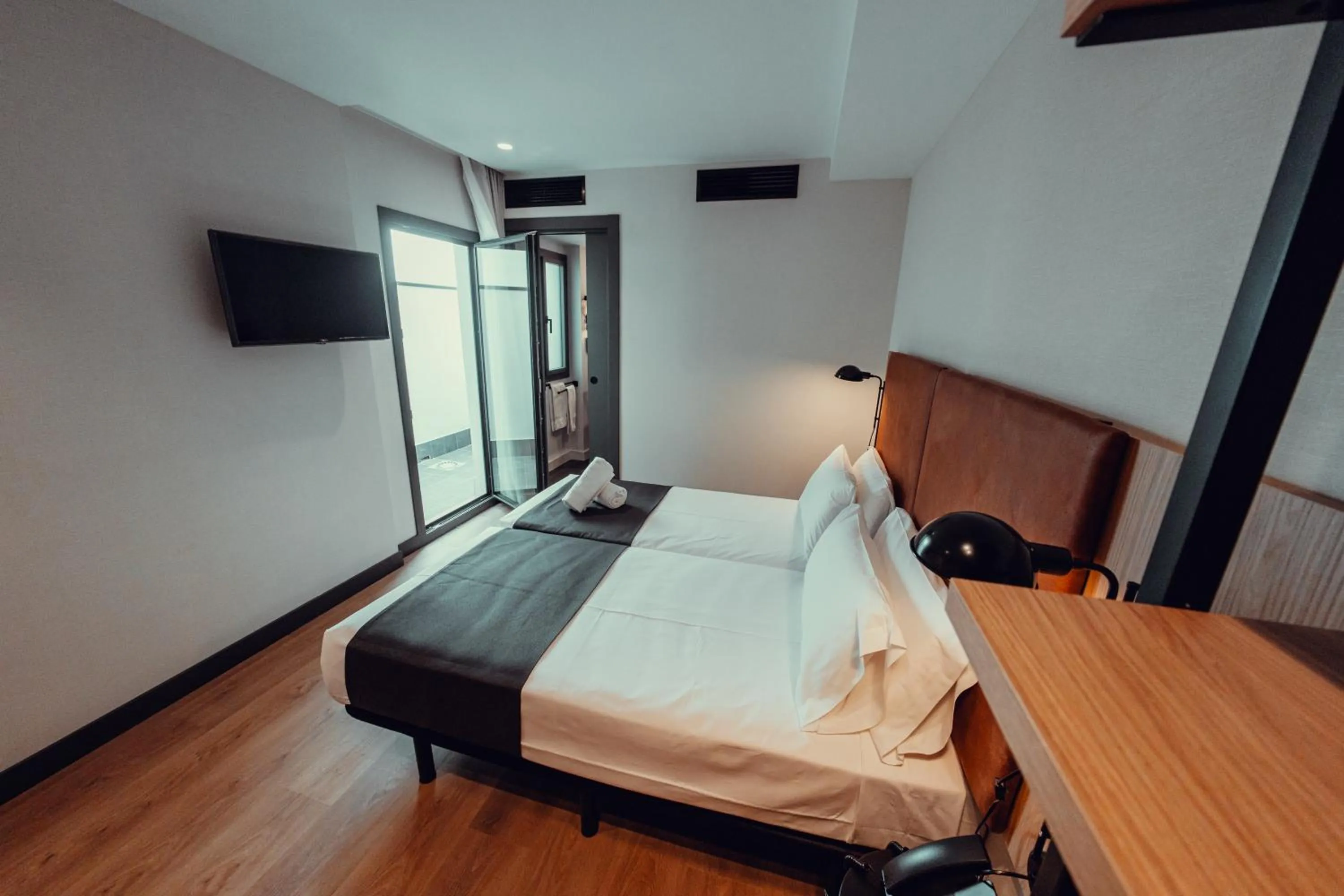 Bed in Hotel Transit