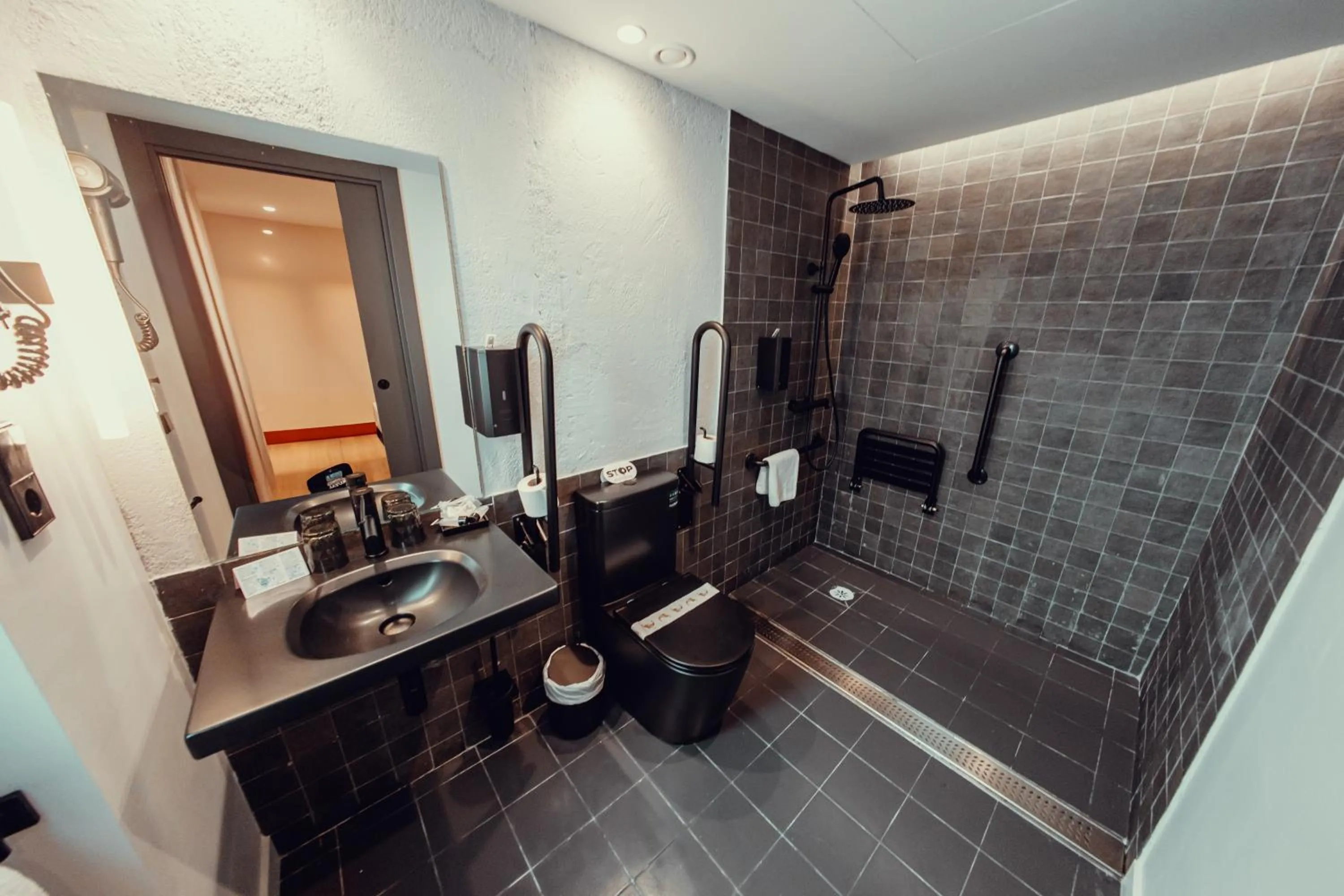 Bathroom in Hotel Transit