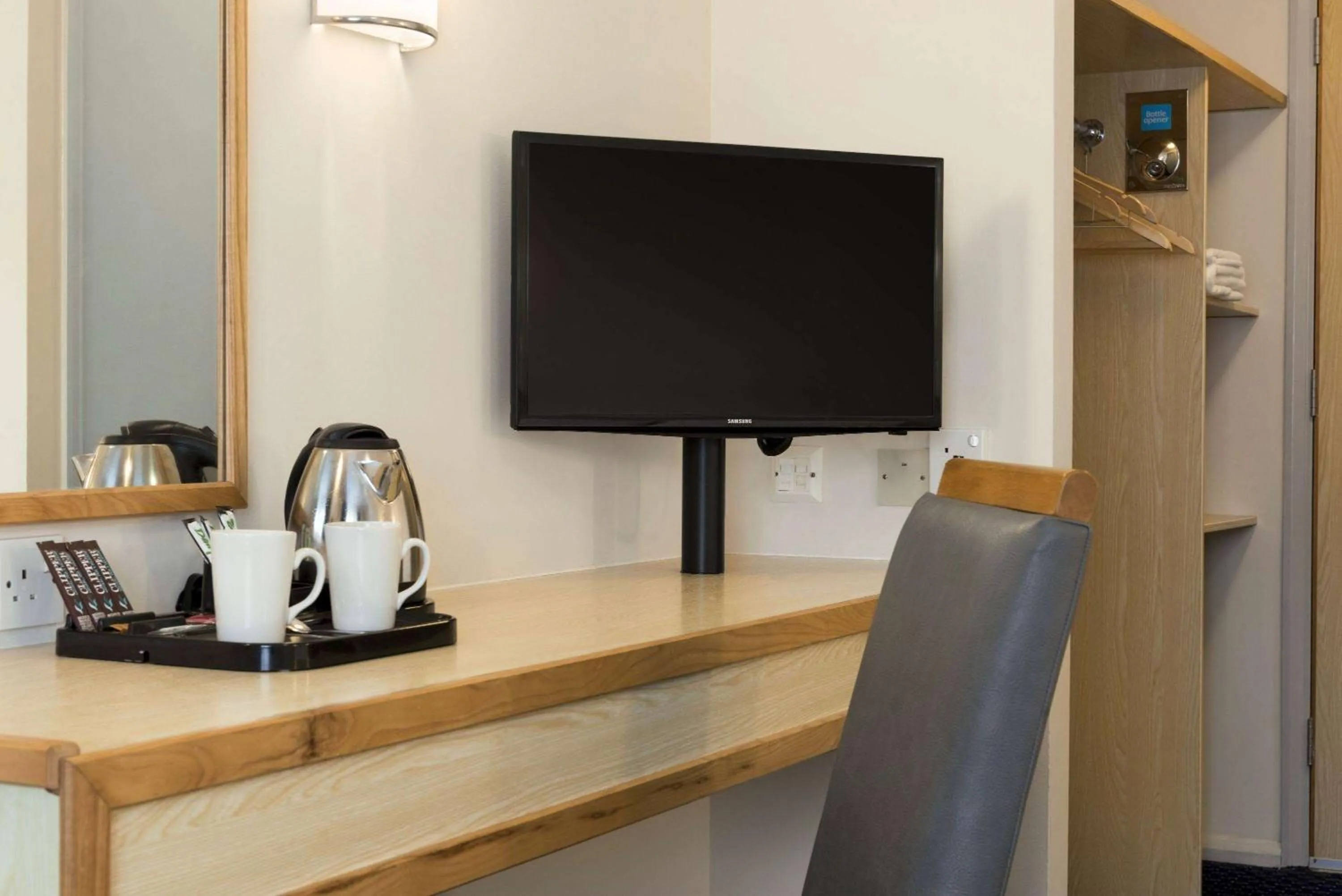 Photo of the whole room in Days Inn Sutton Scotney North