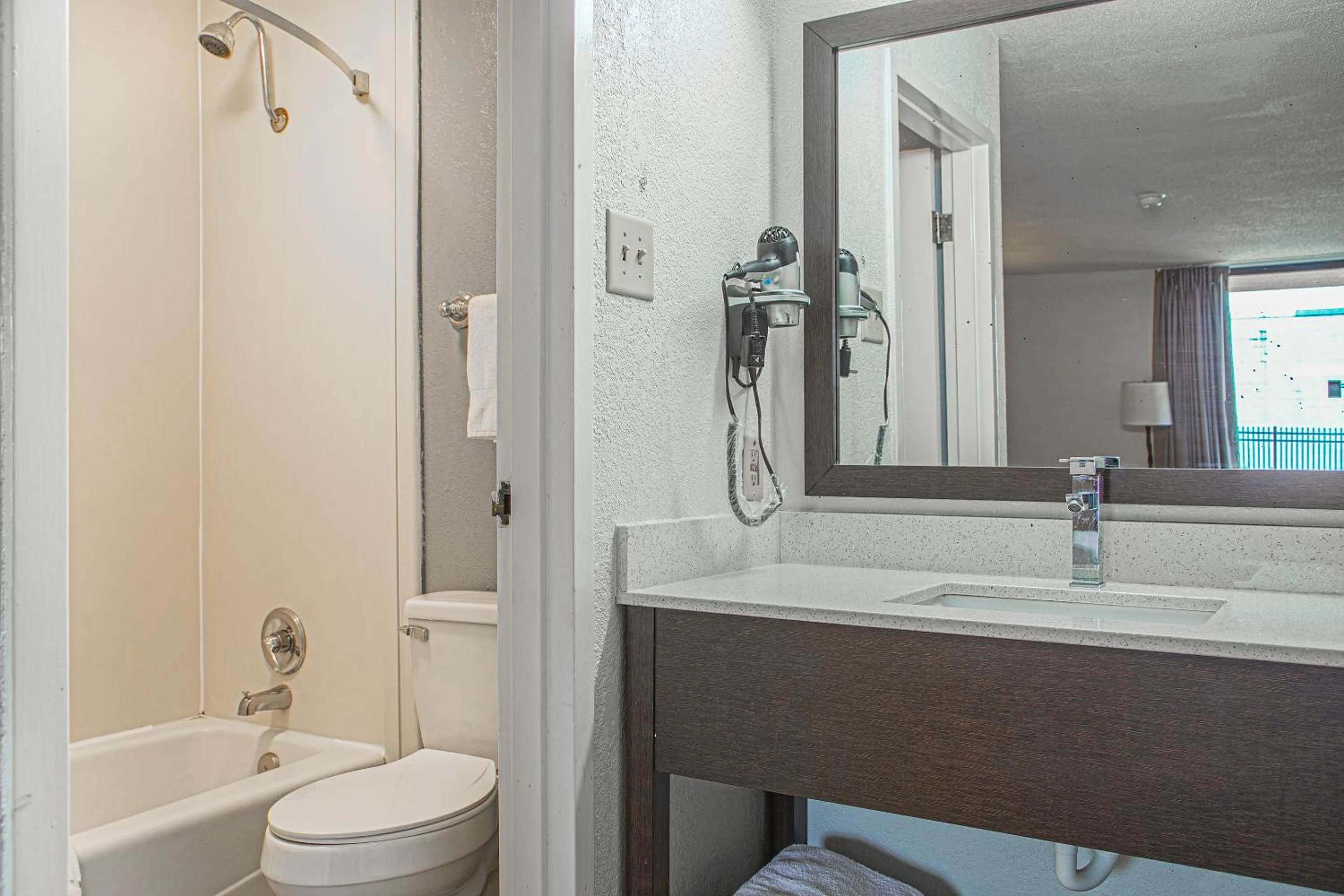 Bathroom in My Homes Macon North I-75 By OYO