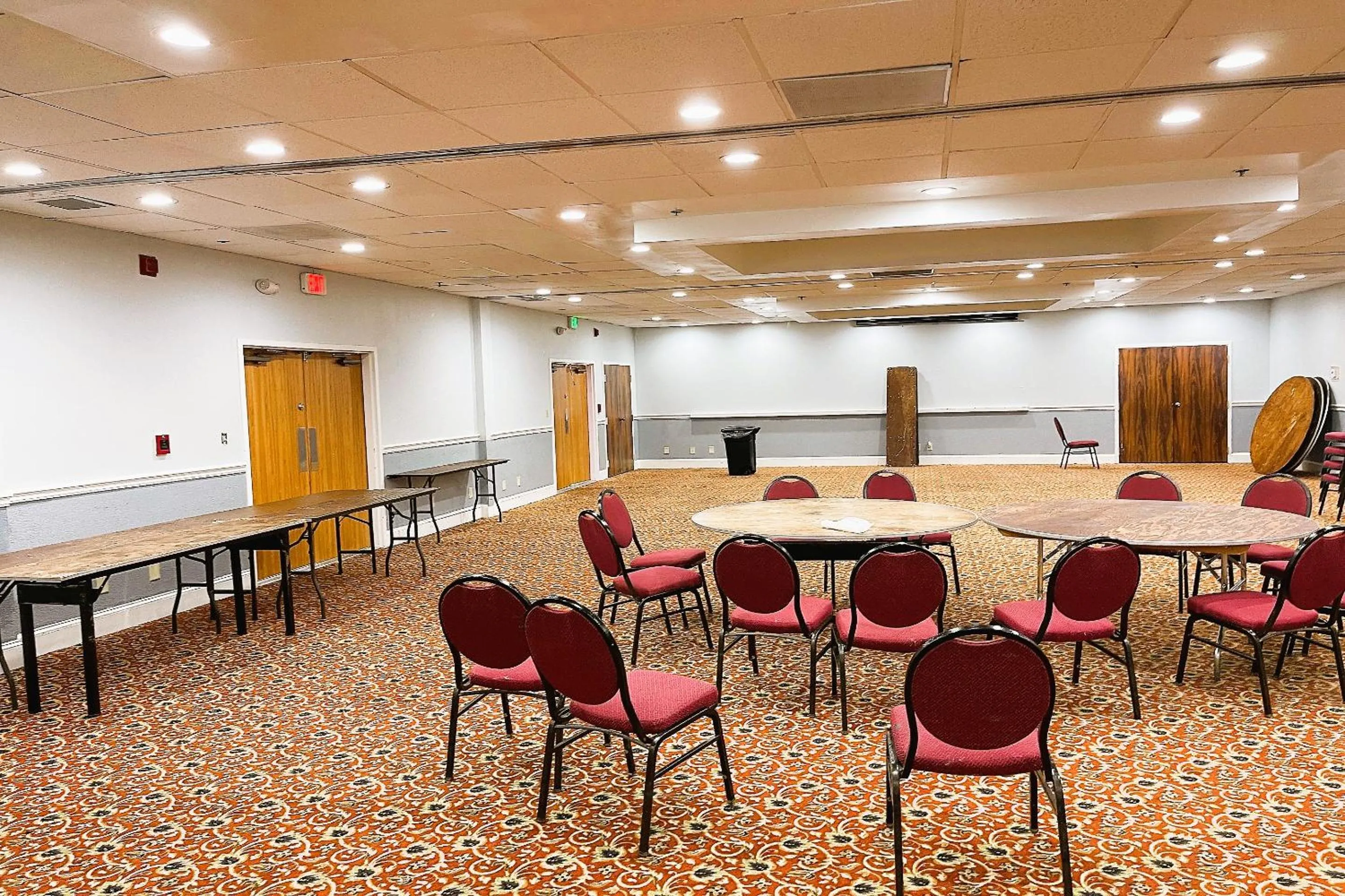 Meeting/conference room, Business Area/Conference Room in My Homes Macon North I-75 By OYO