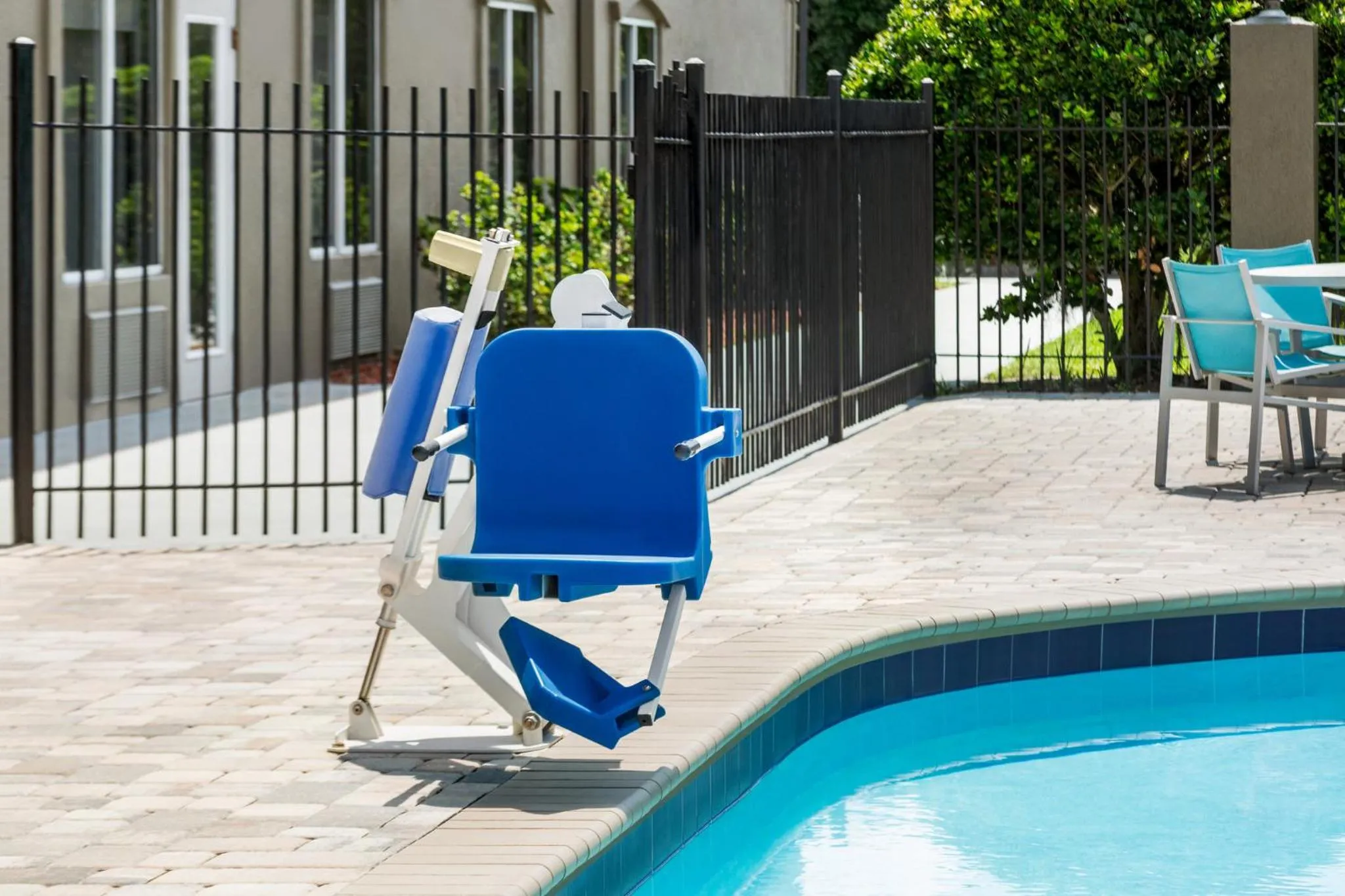 Swimming pool in Holiday Inn Express Hotel & Suites Live Oak by IHG