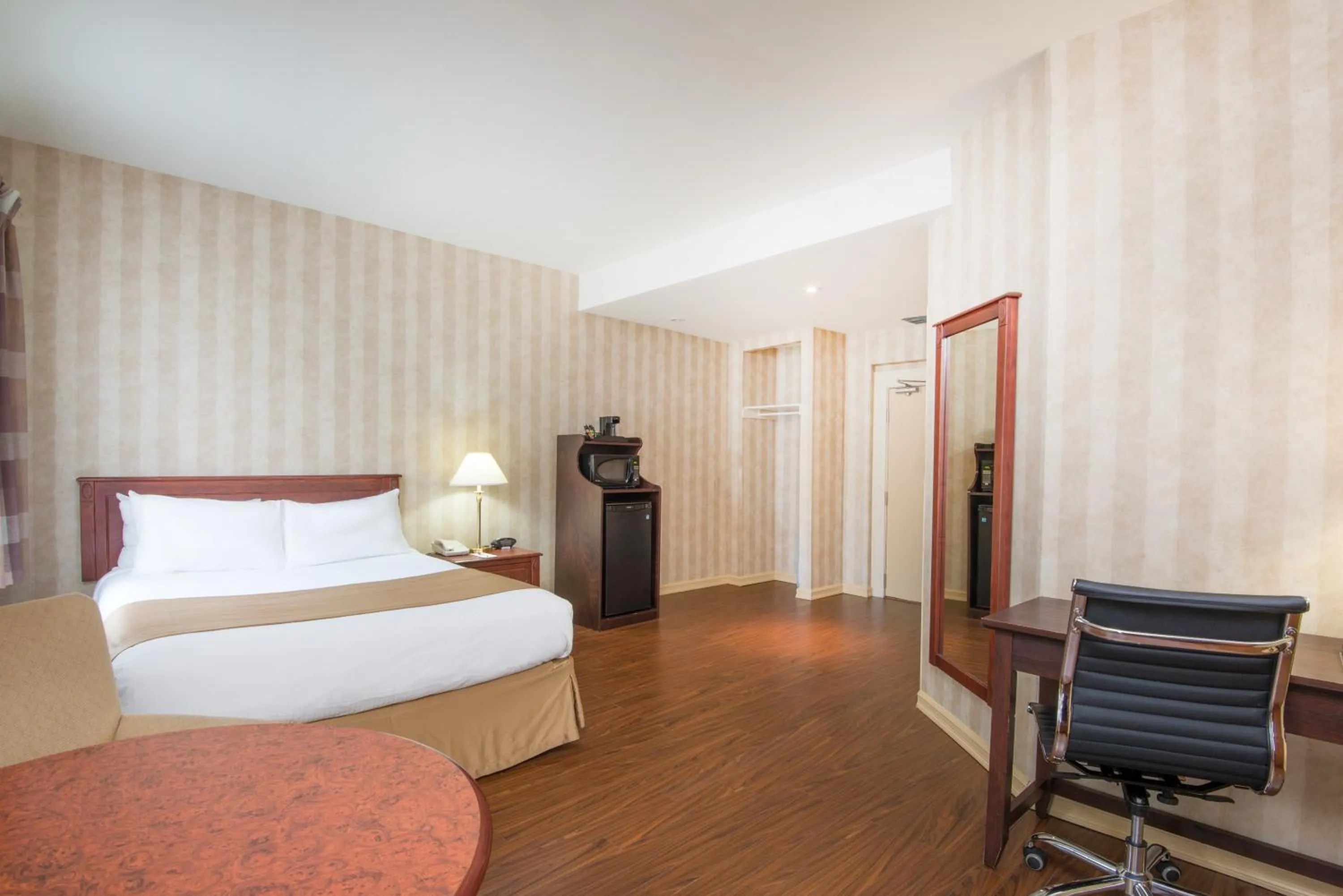 Photo of the whole room, Bed in Ramada by Wyndham St. John's