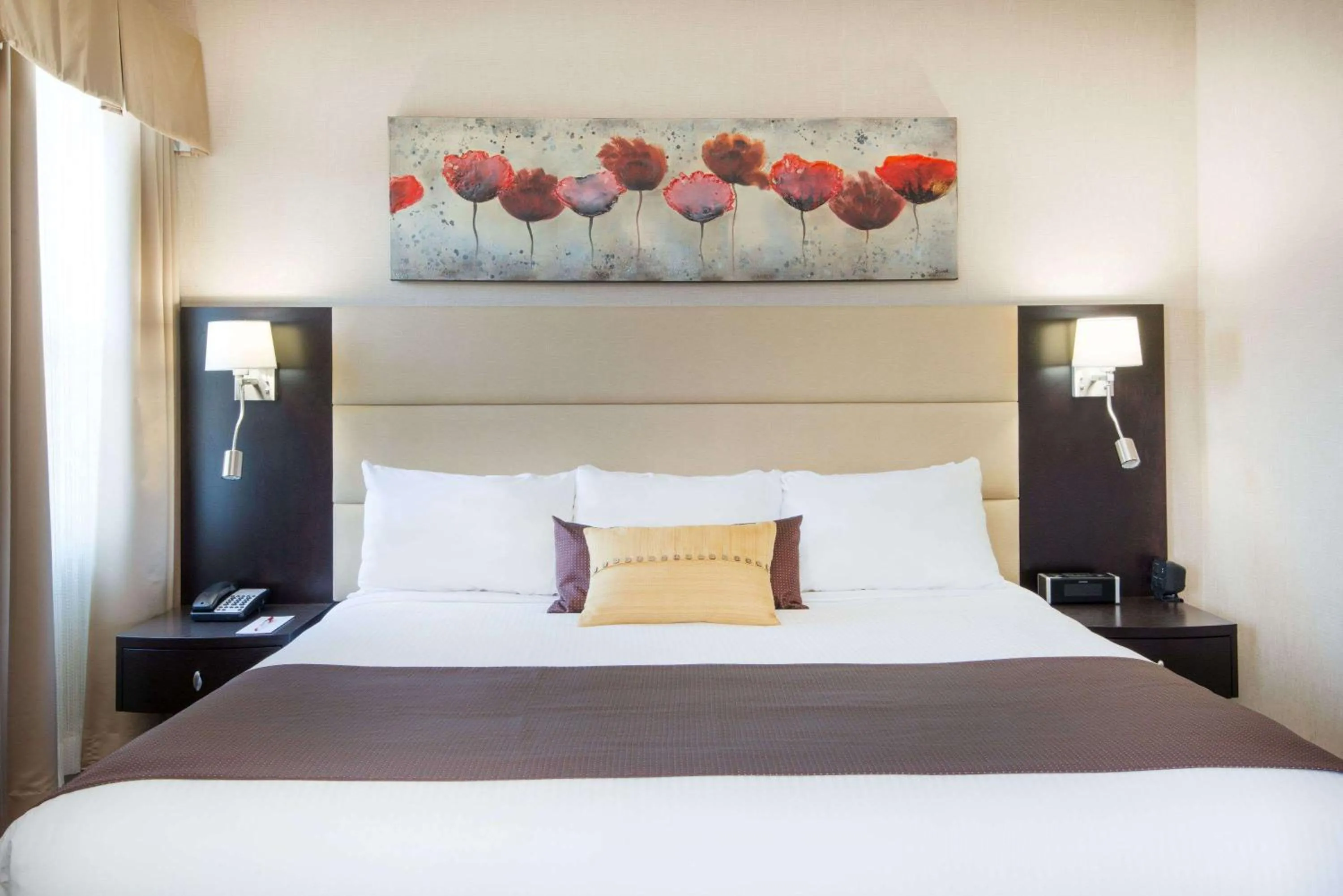 Photo of the whole room, Bed in Ramada by Wyndham St. John's