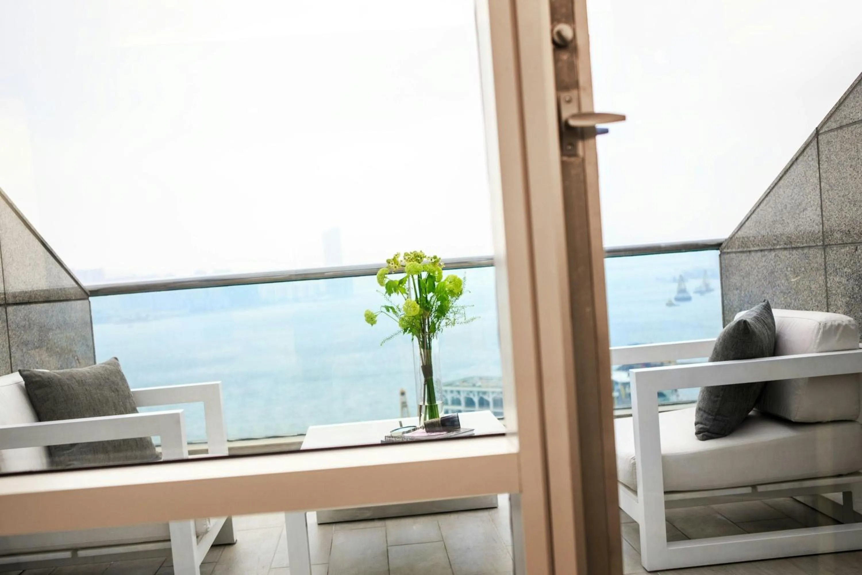 Photo of the whole room in Renaissance Hong Kong Harbour View Hotel