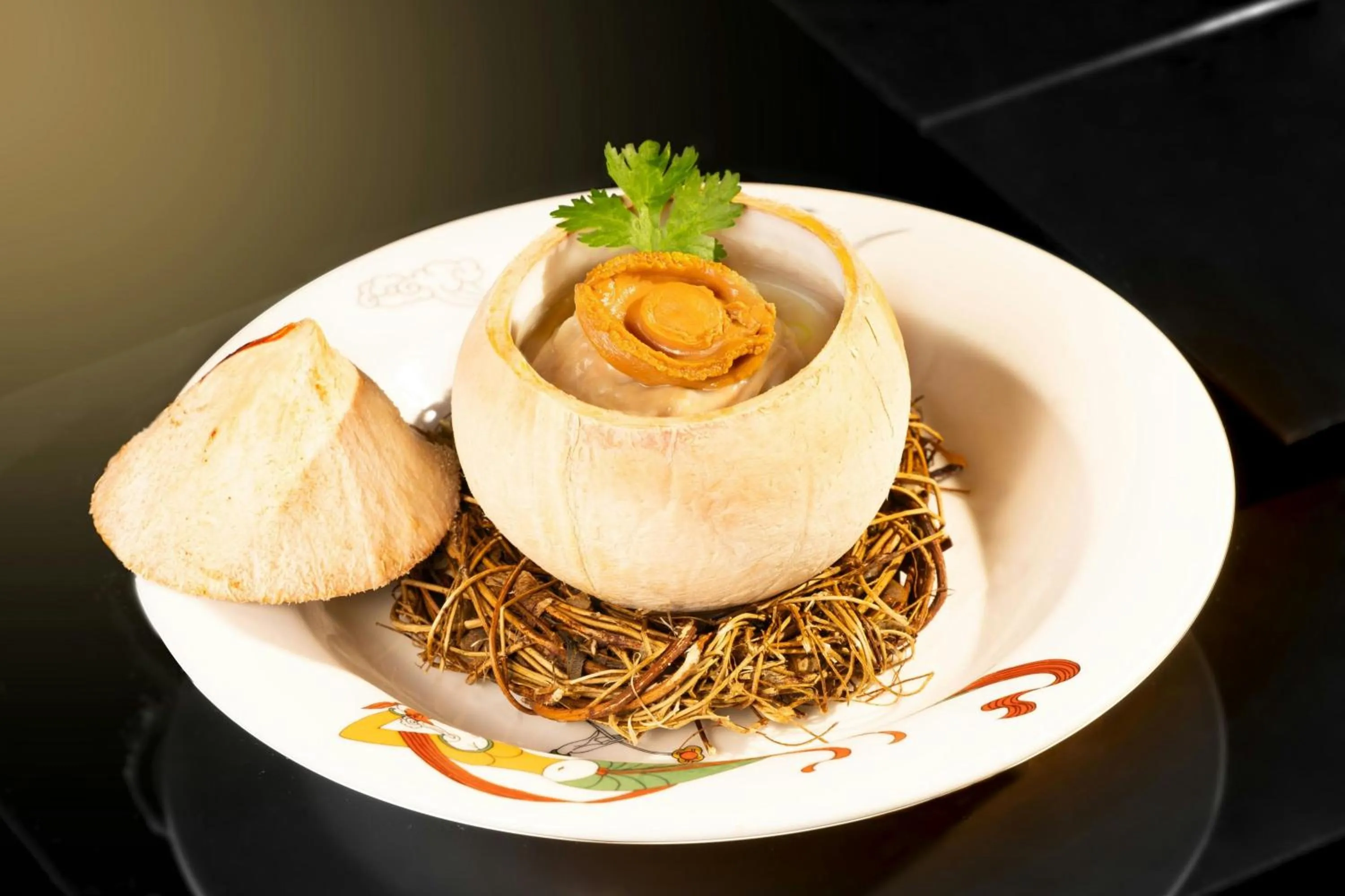 Restaurant/places to eat in Renaissance Hong Kong Harbour View Hotel