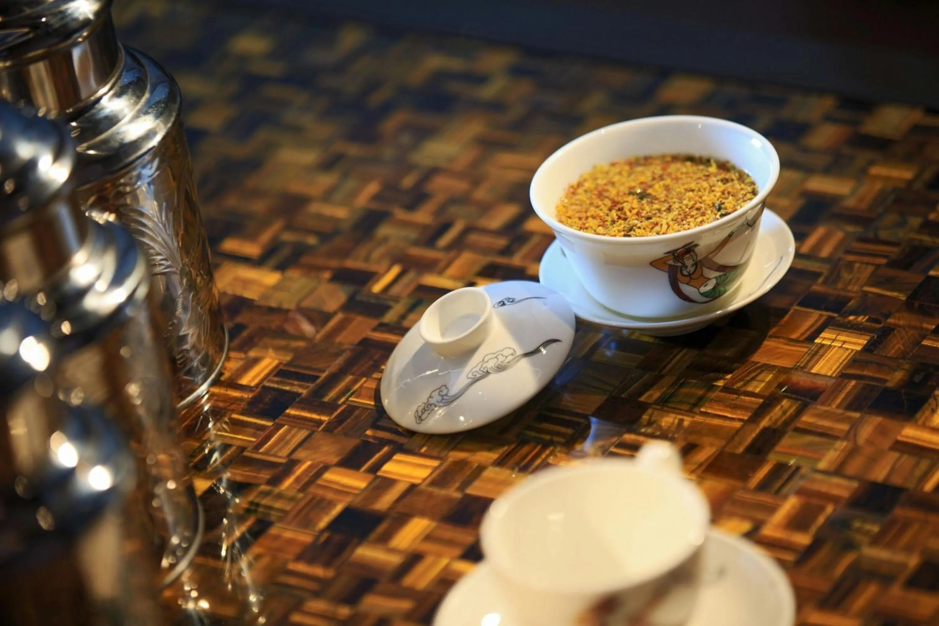 Restaurant/places to eat in Renaissance Hong Kong Harbour View Hotel