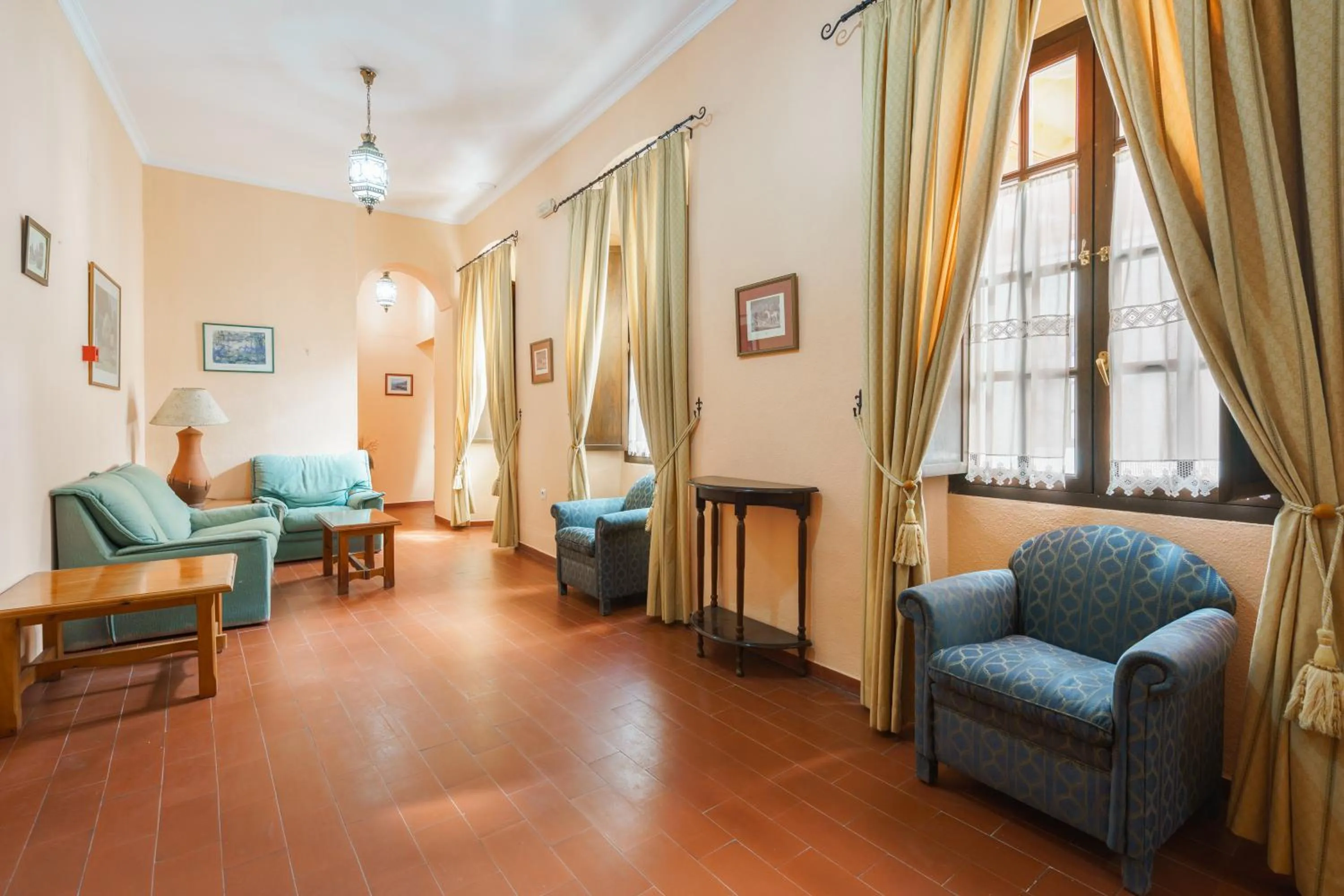 Seating area in Hotel Marqués de Torresoto by Vivere Stays