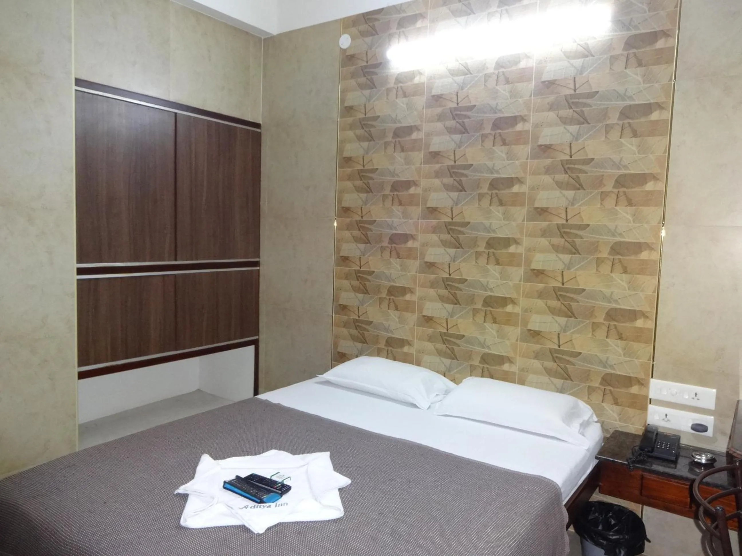 Bedroom, Bed in Aditya Inn