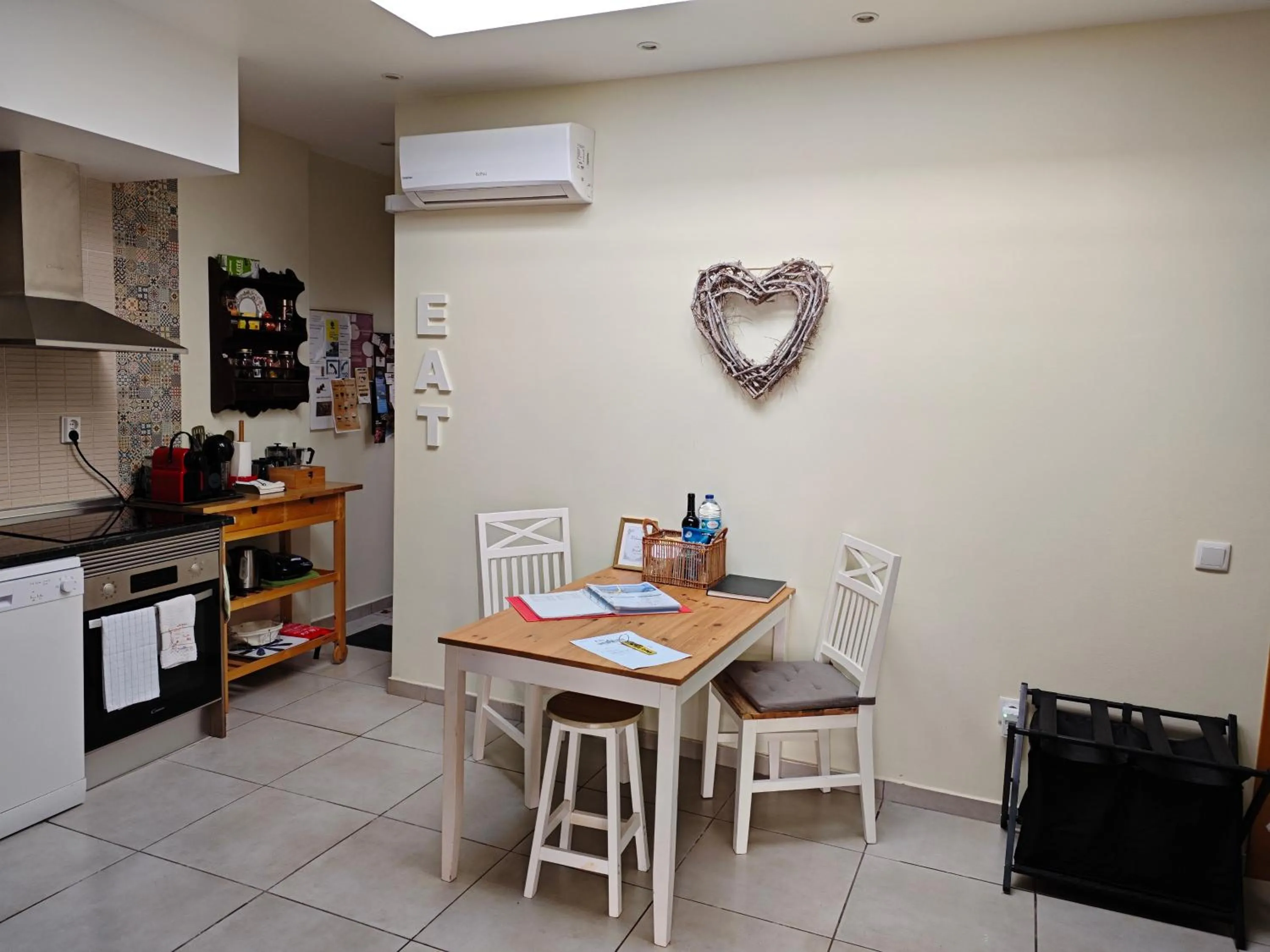 Living room in The Sunny Cottage by Freetimealgarve
