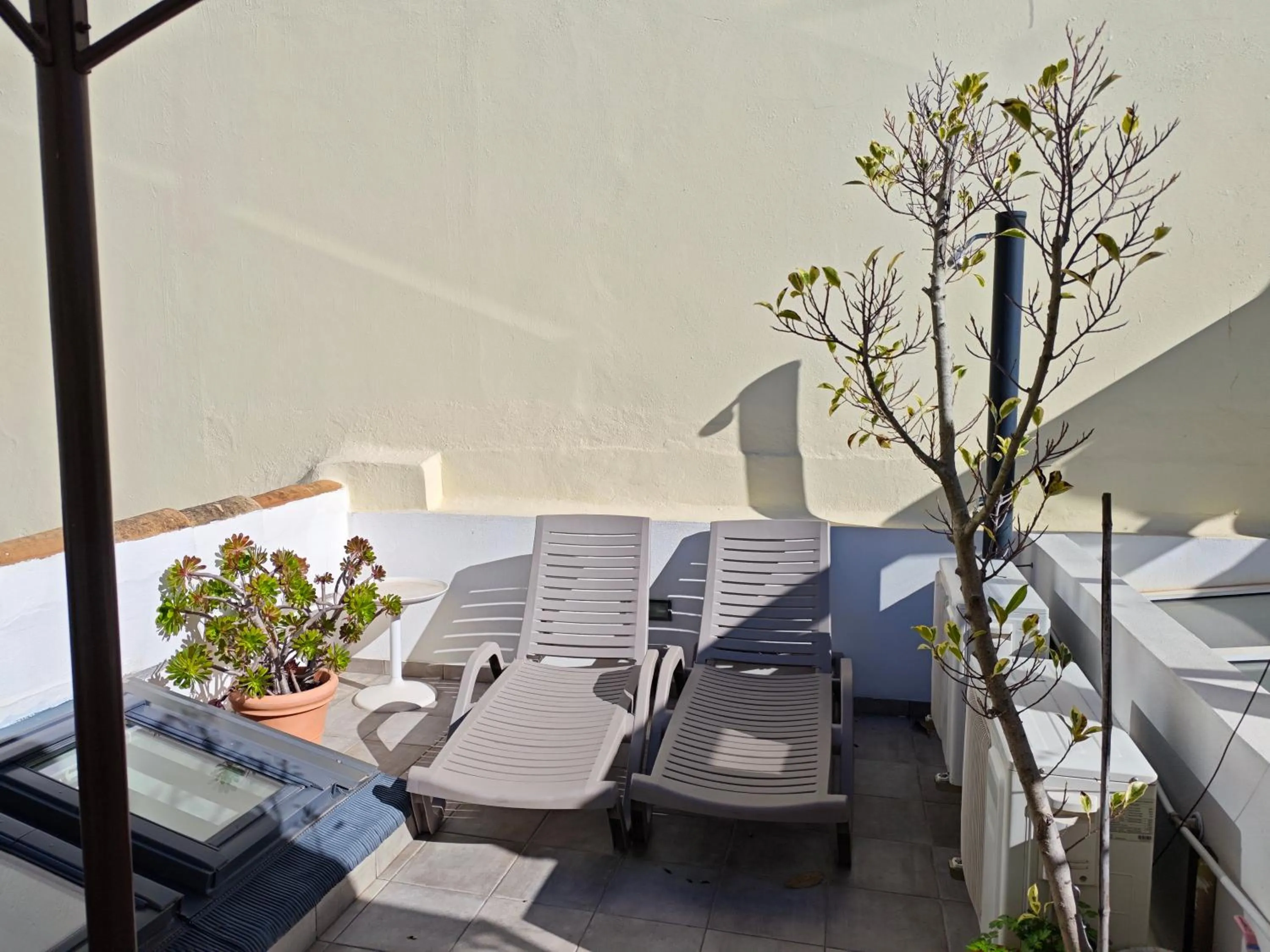 Balcony/Terrace in The Sunny Cottage by Freetimealgarve