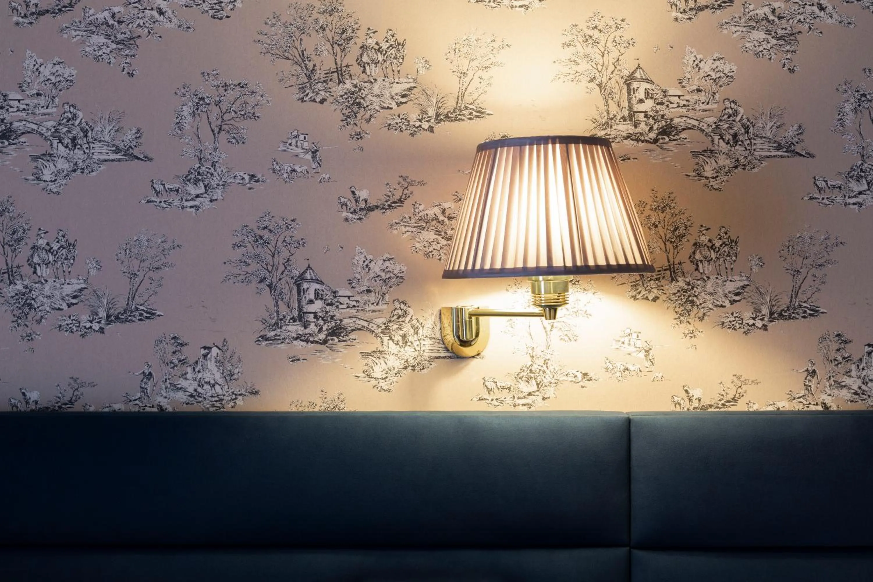 Bedroom in Hotel Perrin - former Carlton