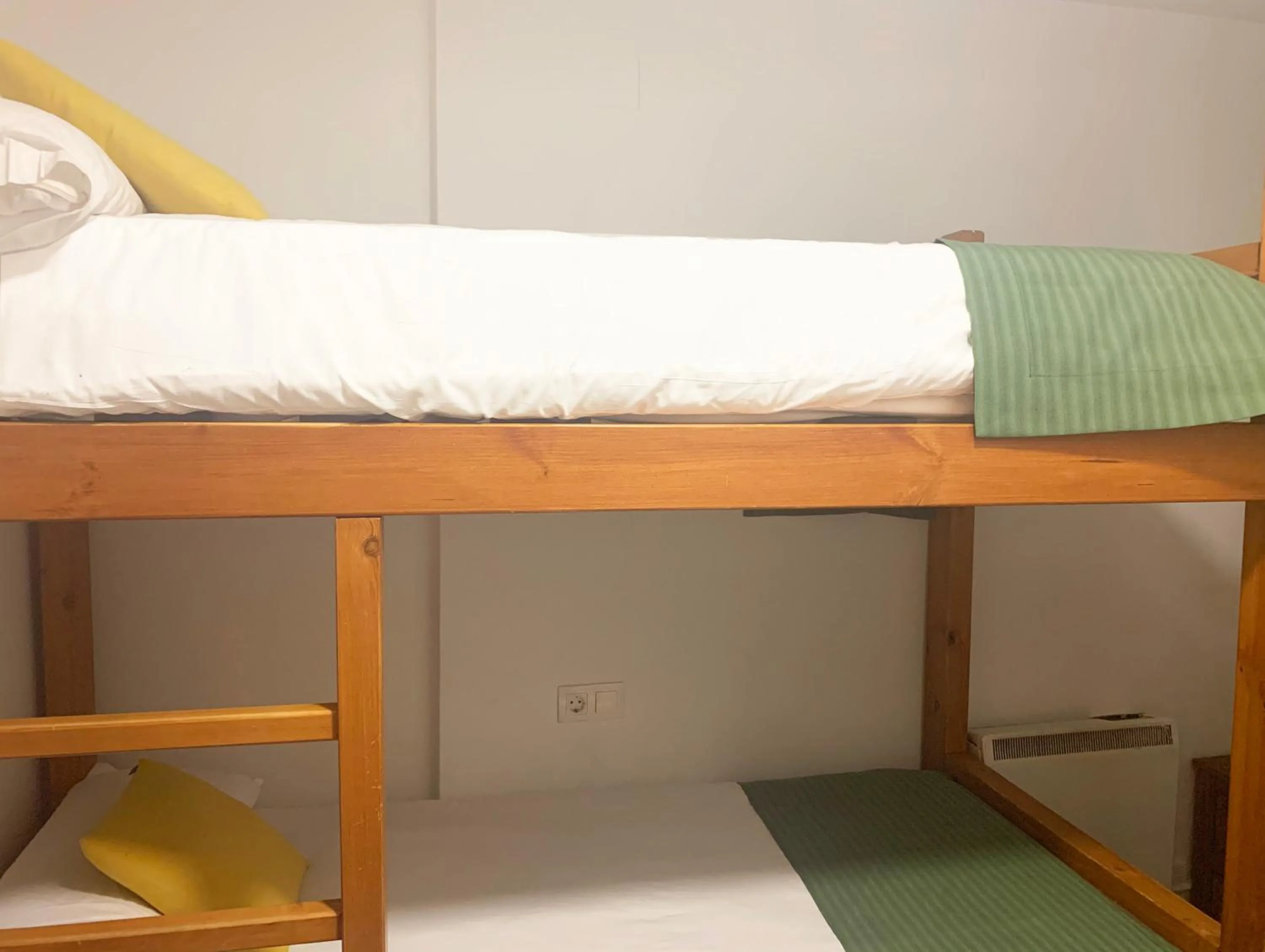 bunk bed, Bed in Apartamentos Sabica Nevada Plaza