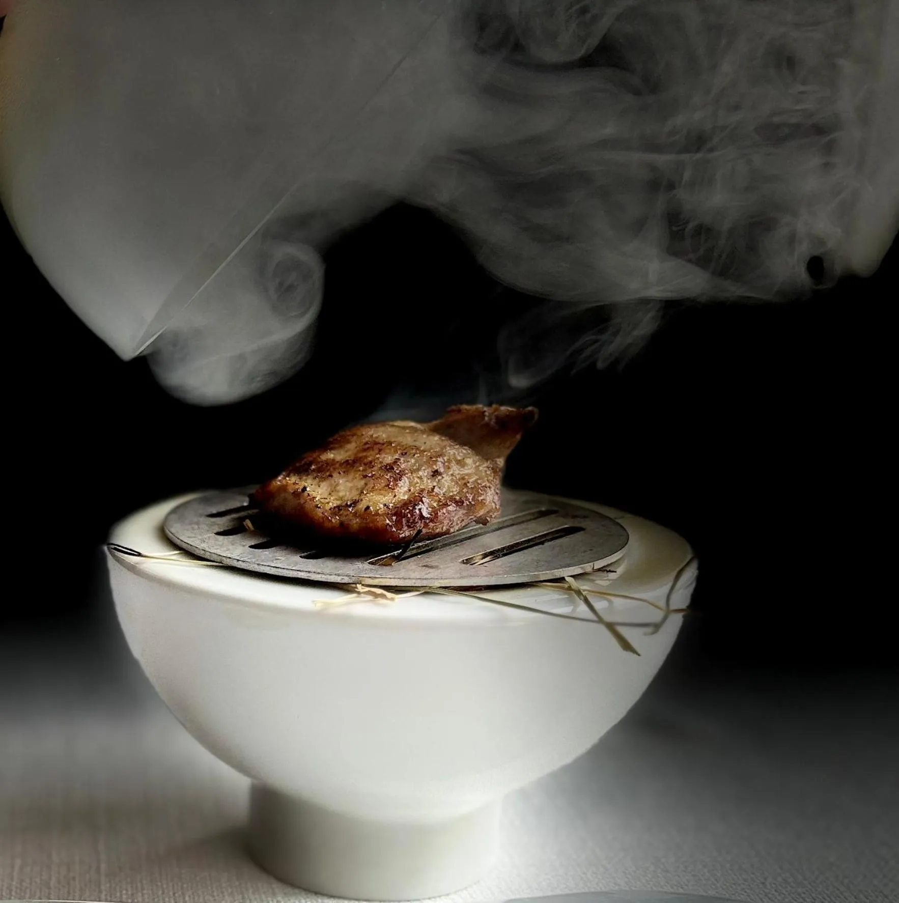 Restaurant/places to eat in The Seven Hotel