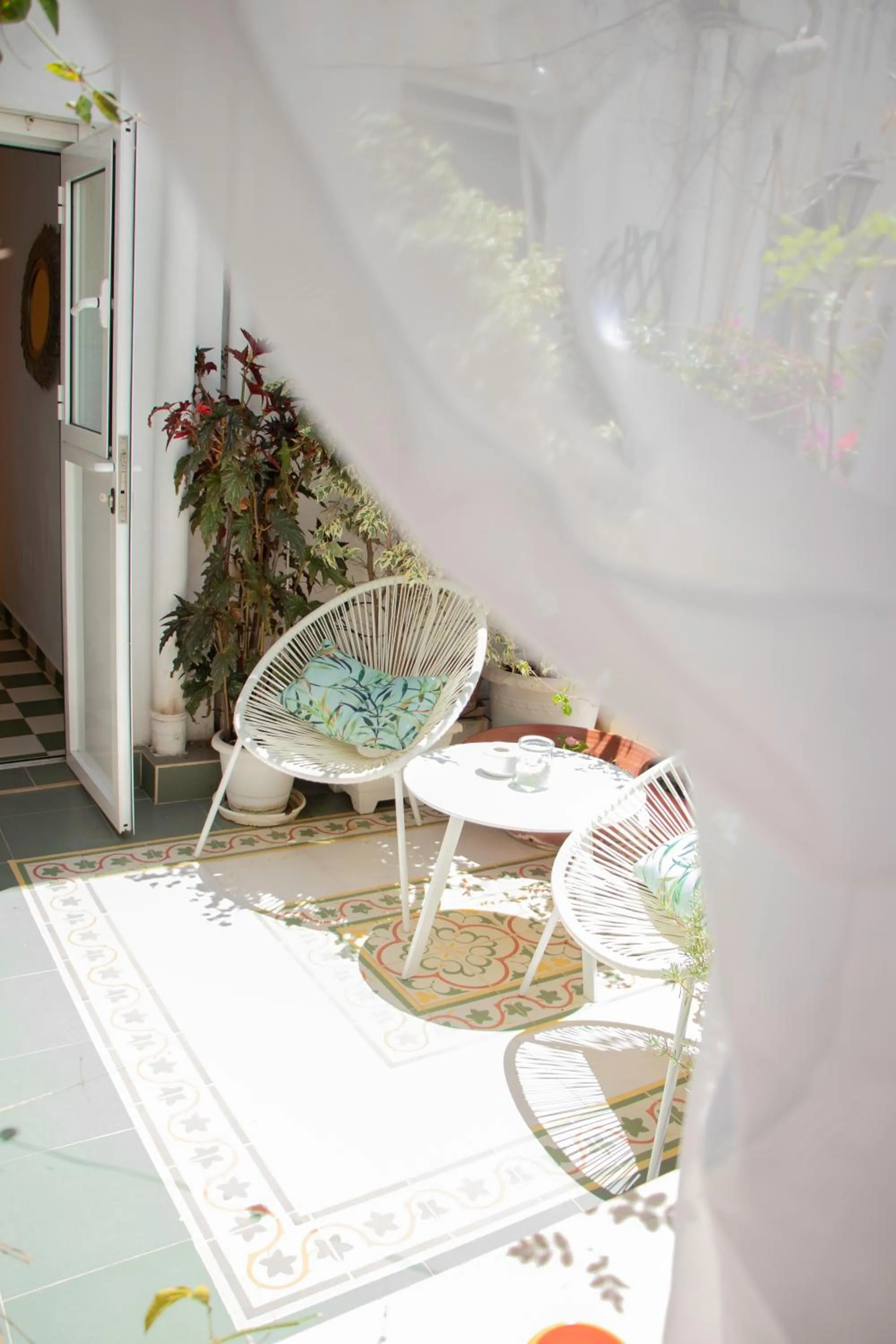 Patio in La Fonda Benissa, Grupo Terra de Mar, alojamientos con encanto