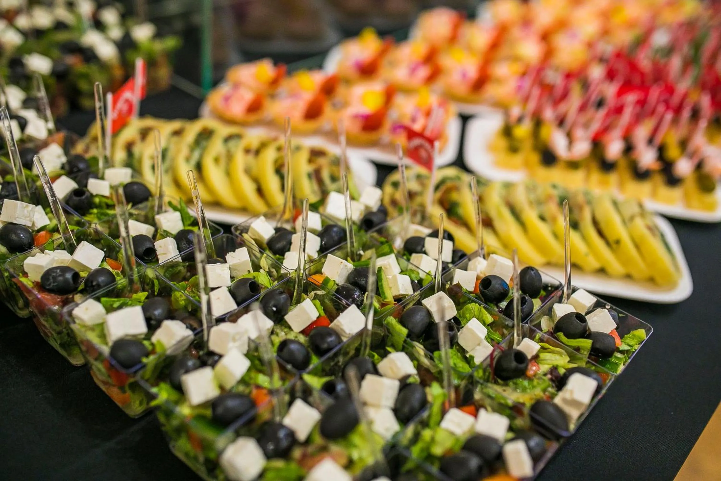 Restaurant/places to eat in Hotel Festival