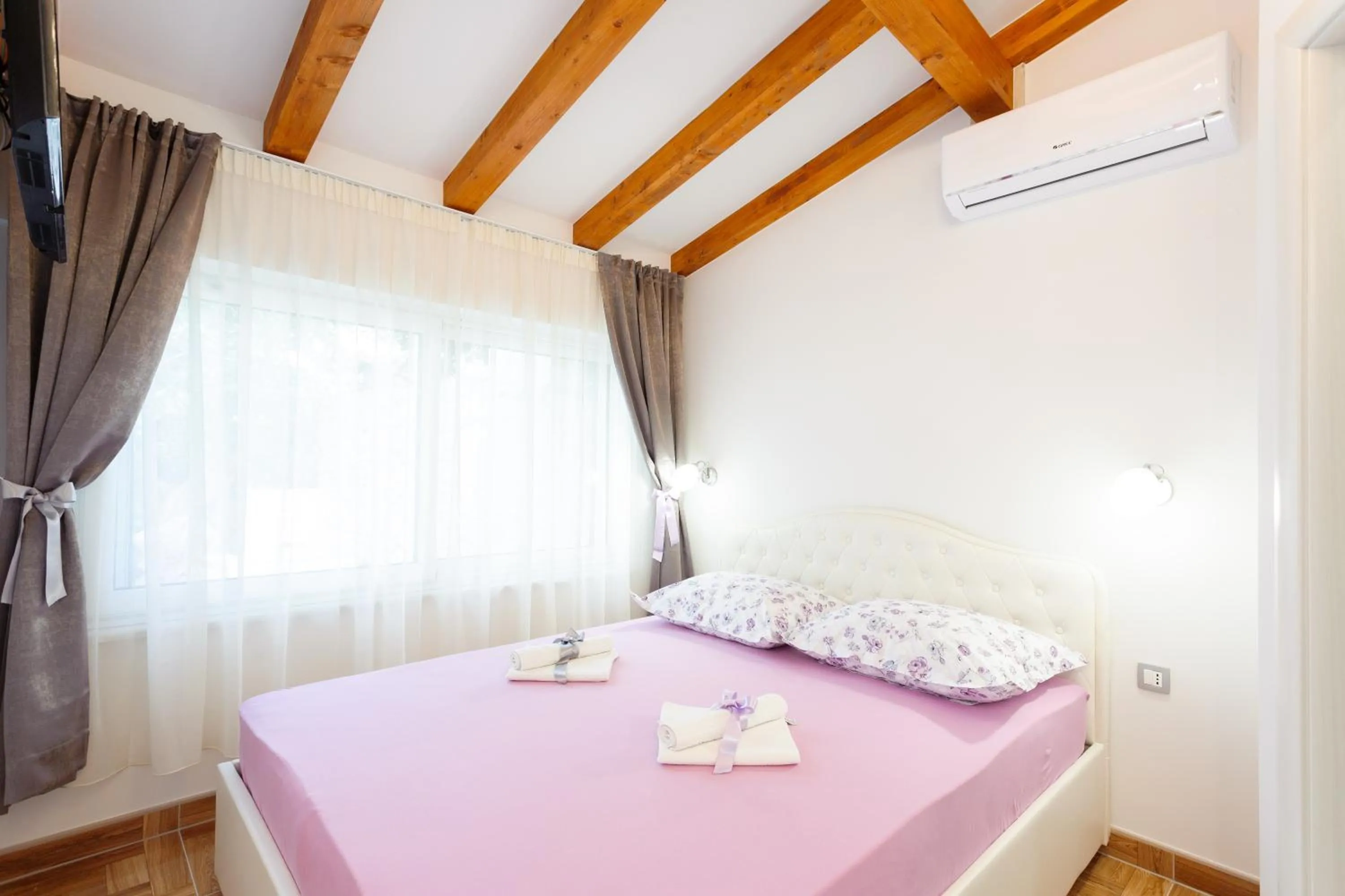 Bed in Apartment and Room Nona Stella