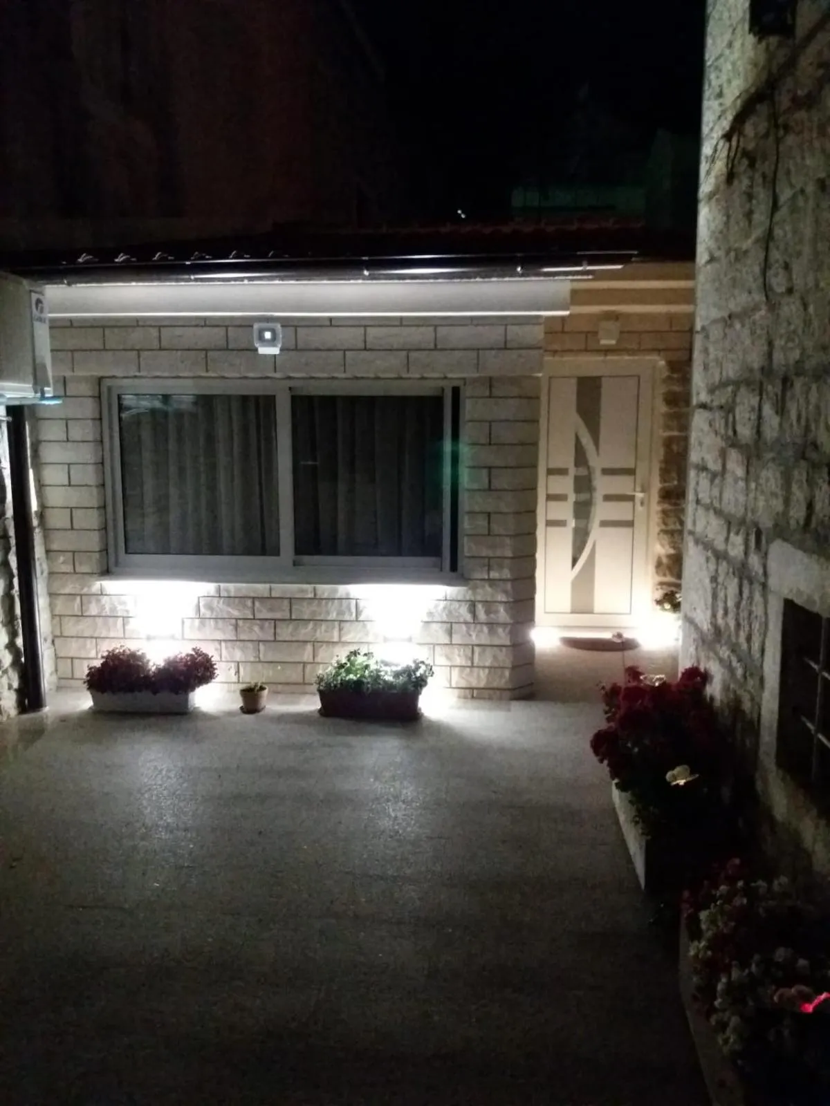 Apartment and Room Nona Stella