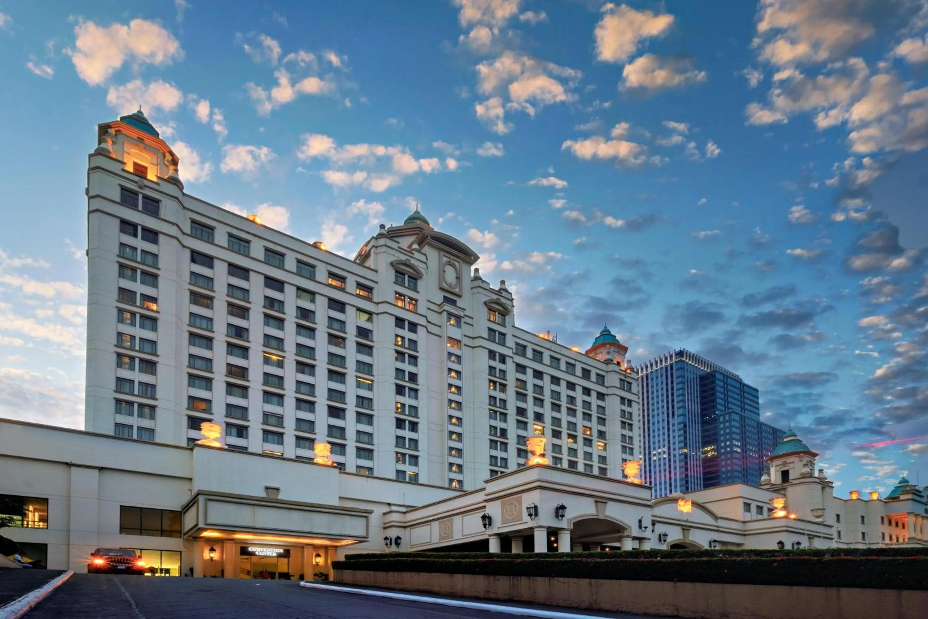 Facade/entrance in Waterfront Cebu City Hotel & Casino