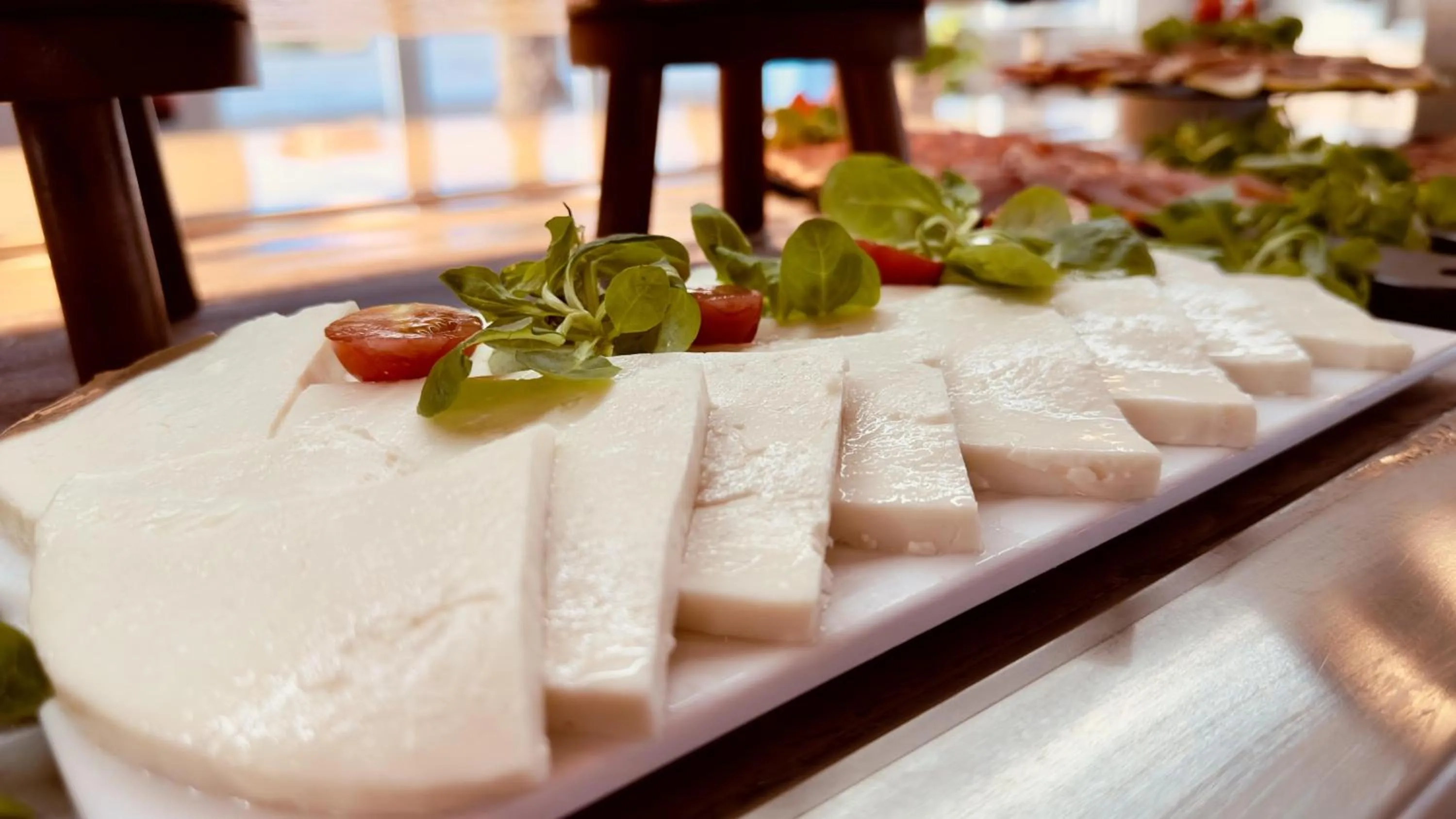 Restaurant/places to eat in Caleta Dorada