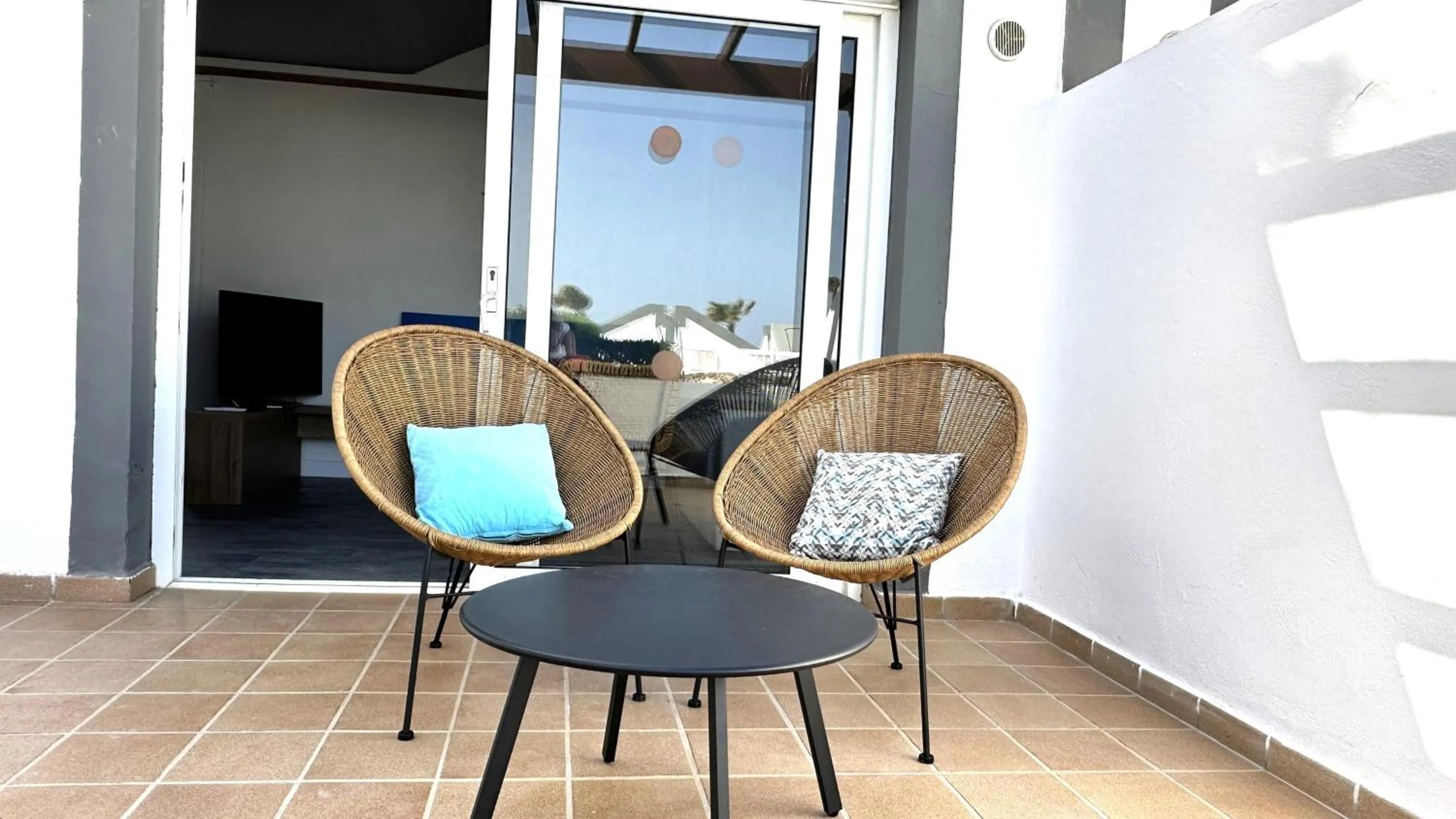 Photo of the whole room in Caleta Dorada