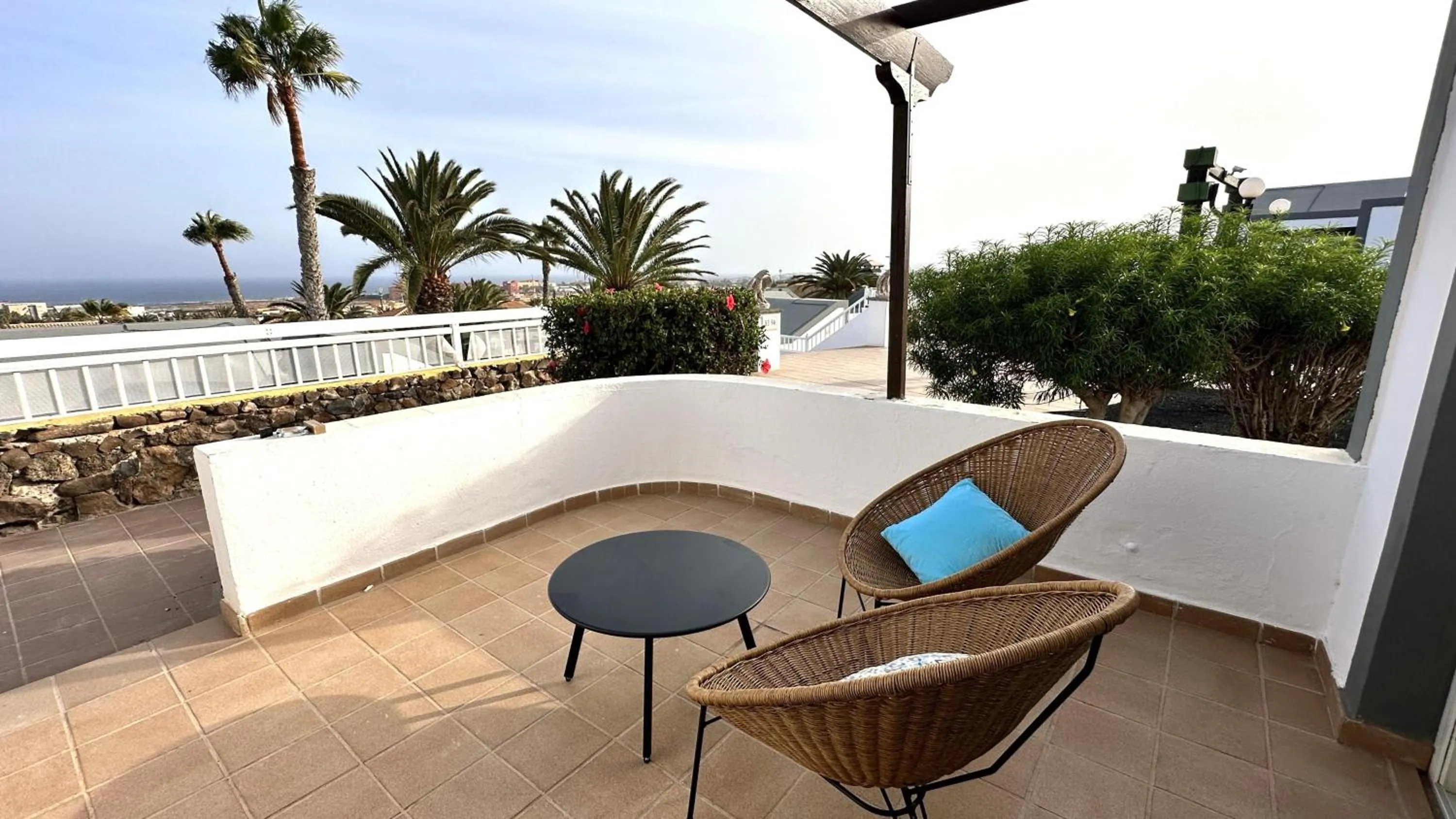 Photo of the whole room in Caleta Dorada