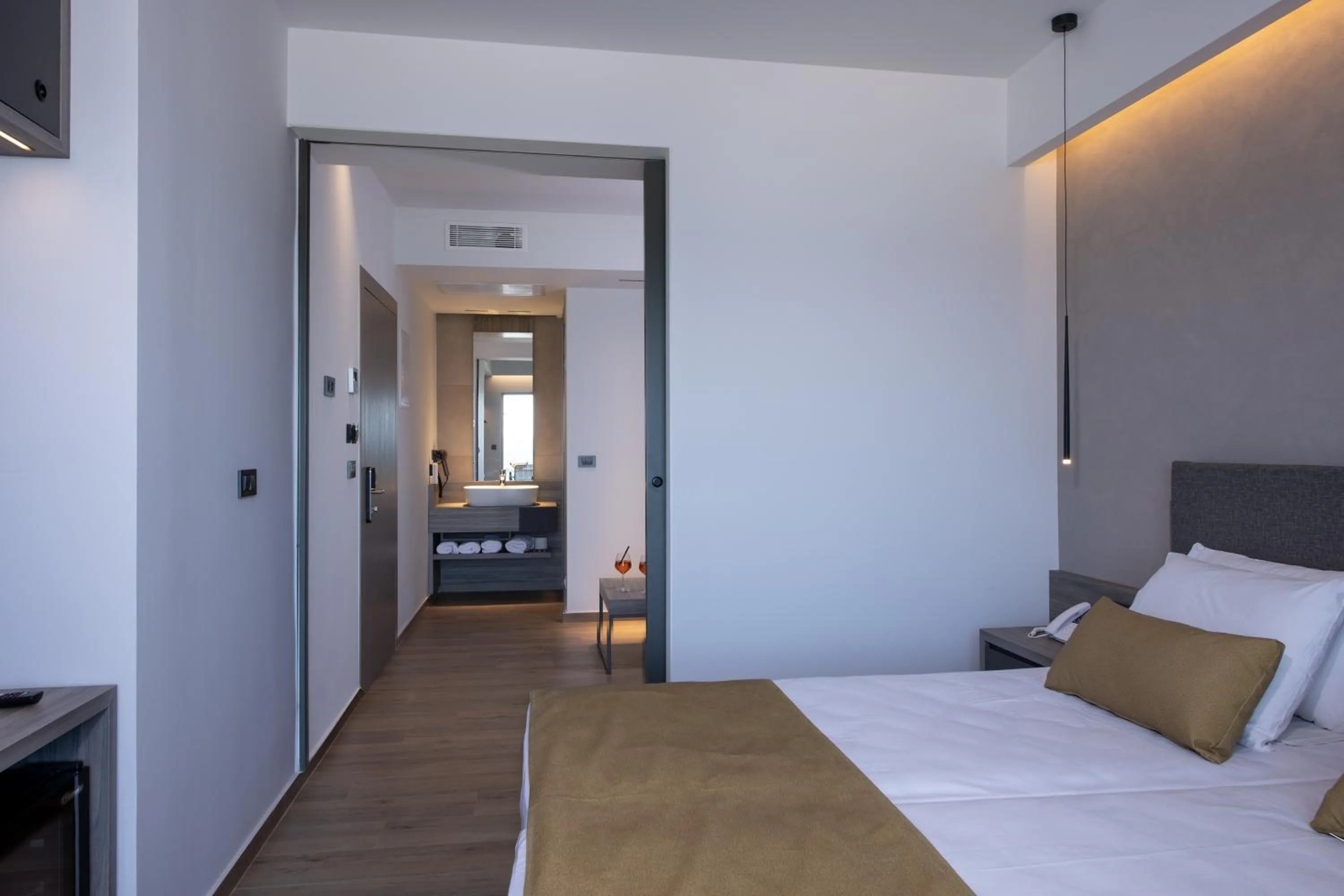 Bed in Creta Palm Resort Hotel & Apartments