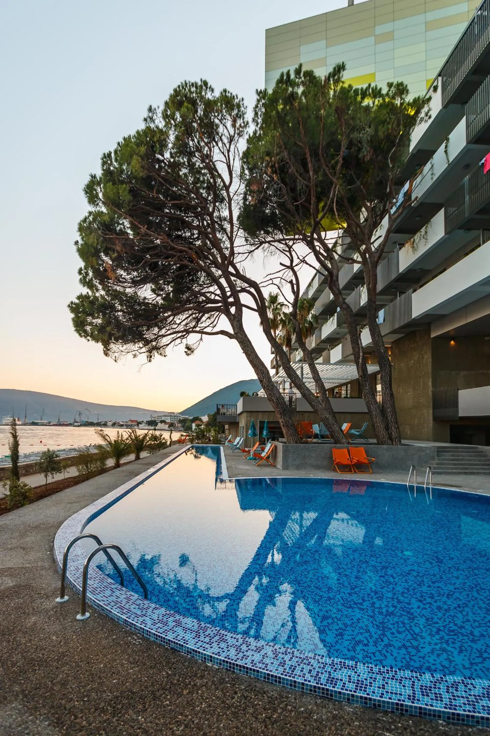 Swimming pool in Carine Hotel Park