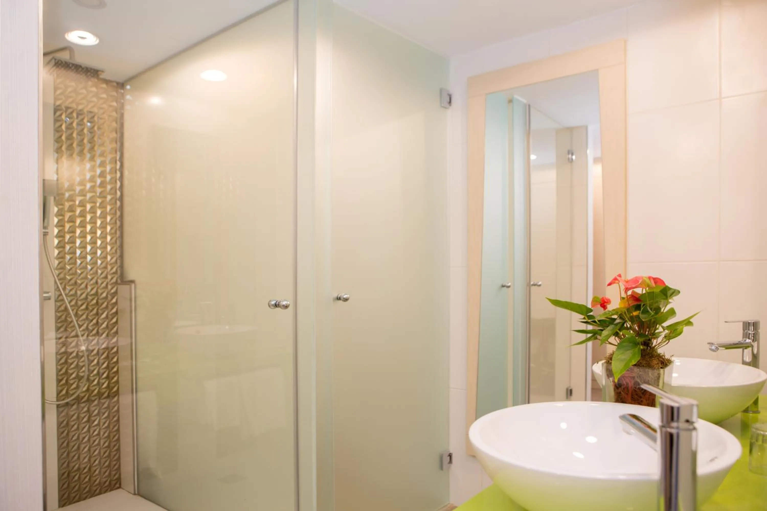 Bathroom in Hotel Luxor