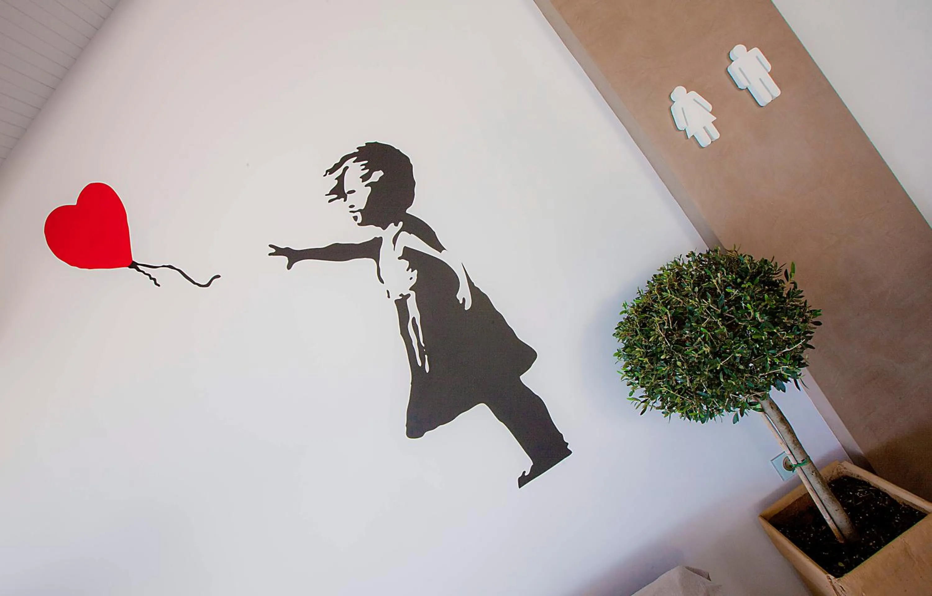 People in Nelly's Apartments