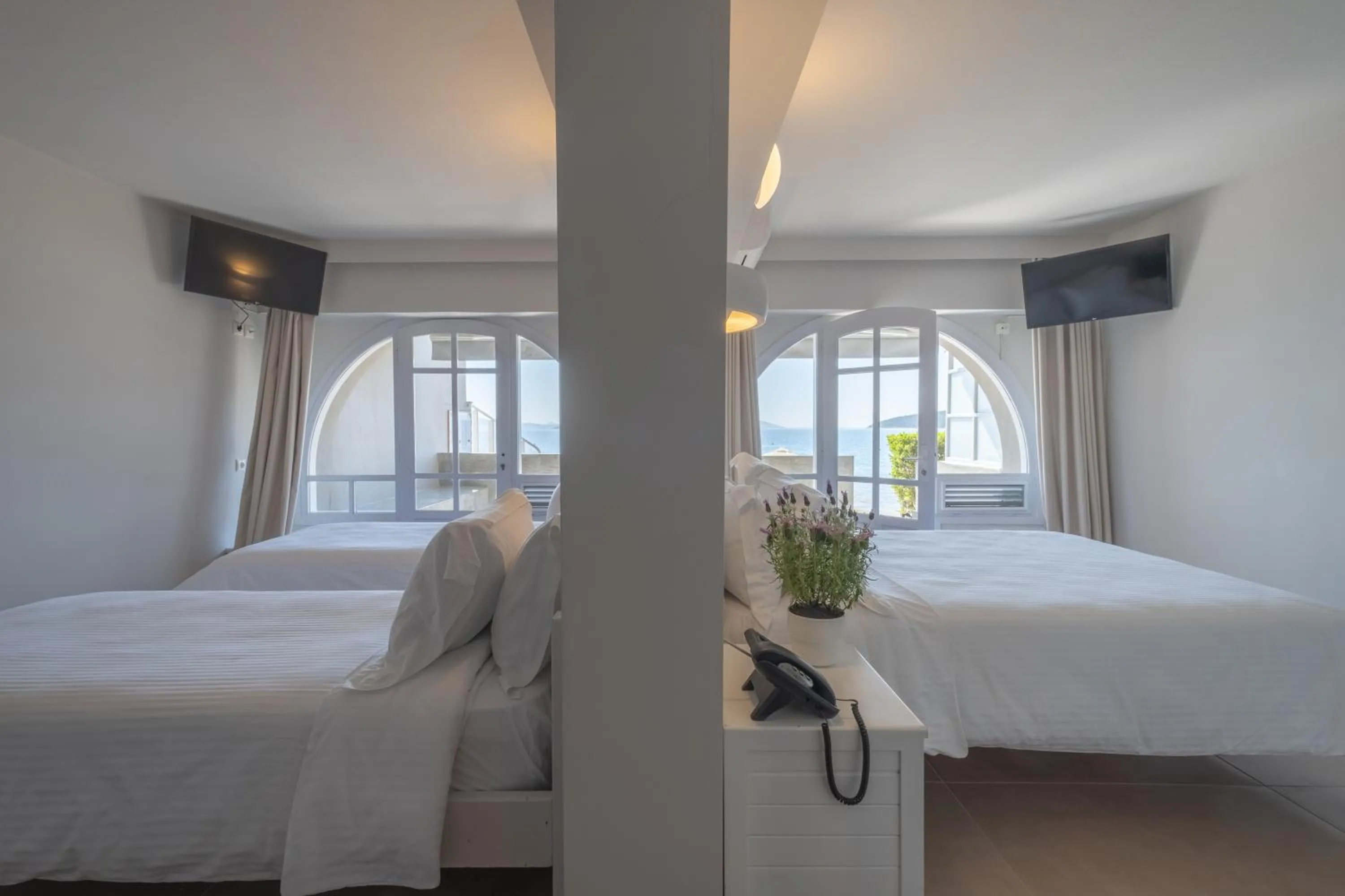 Bed in Nelly's Apartments