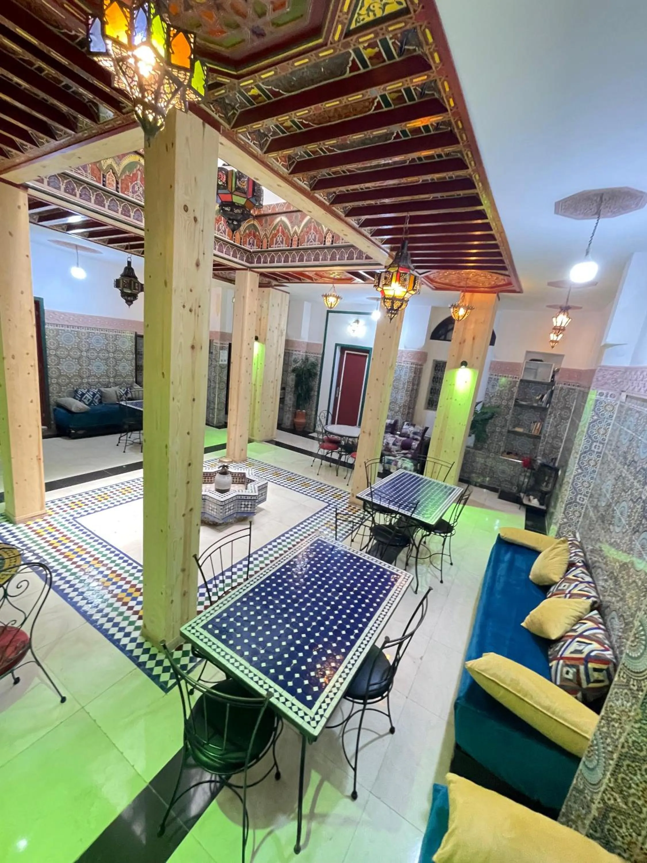 Living room in La Casa Espanyola