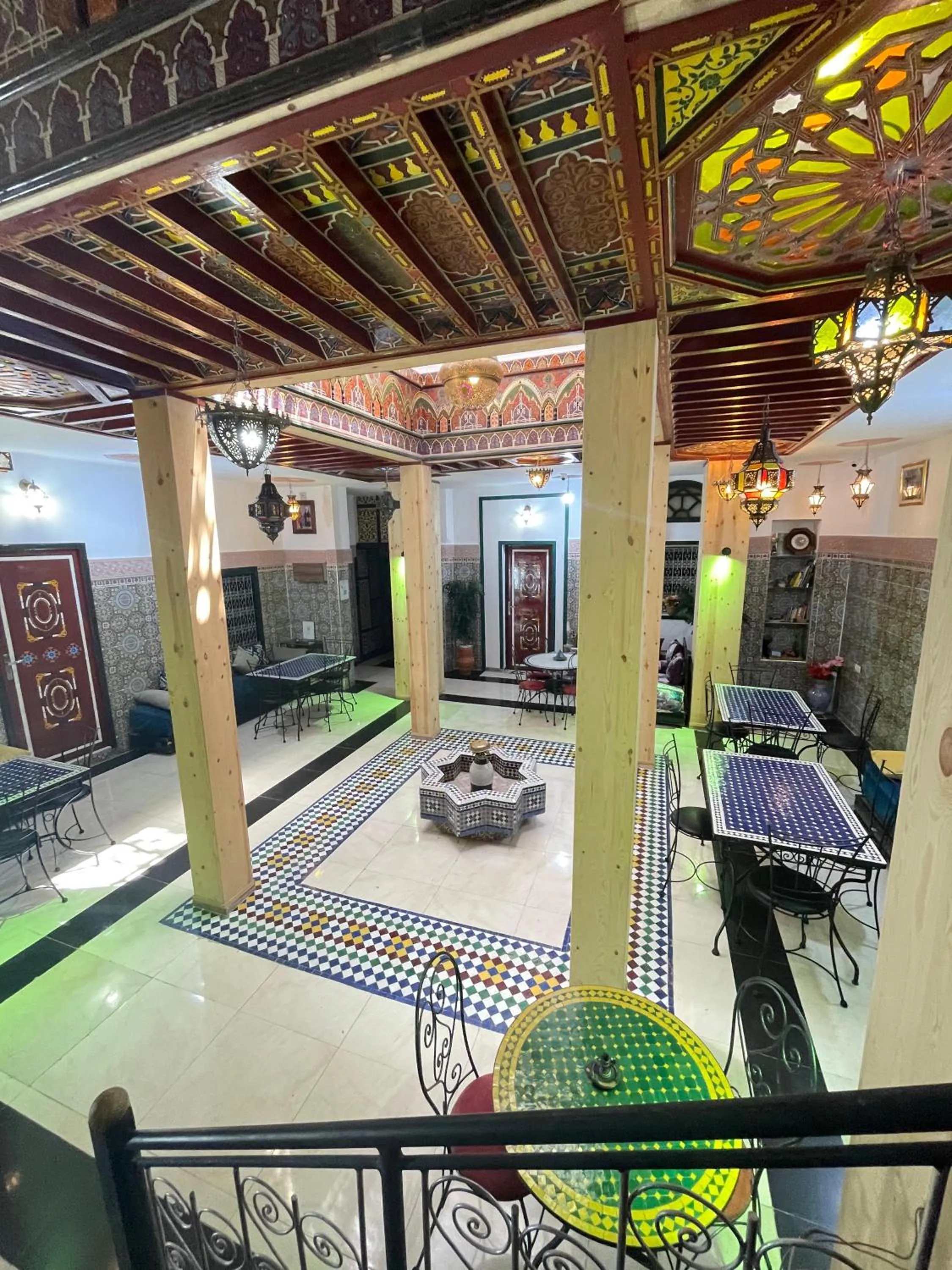 Property building in La Casa Espanyola