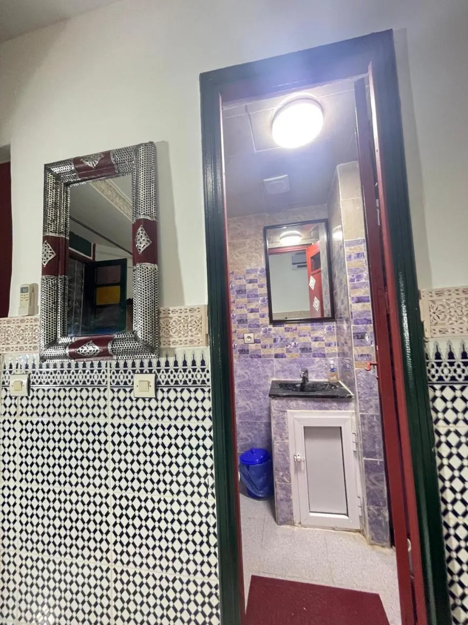 Bathroom in La Casa Espanyola