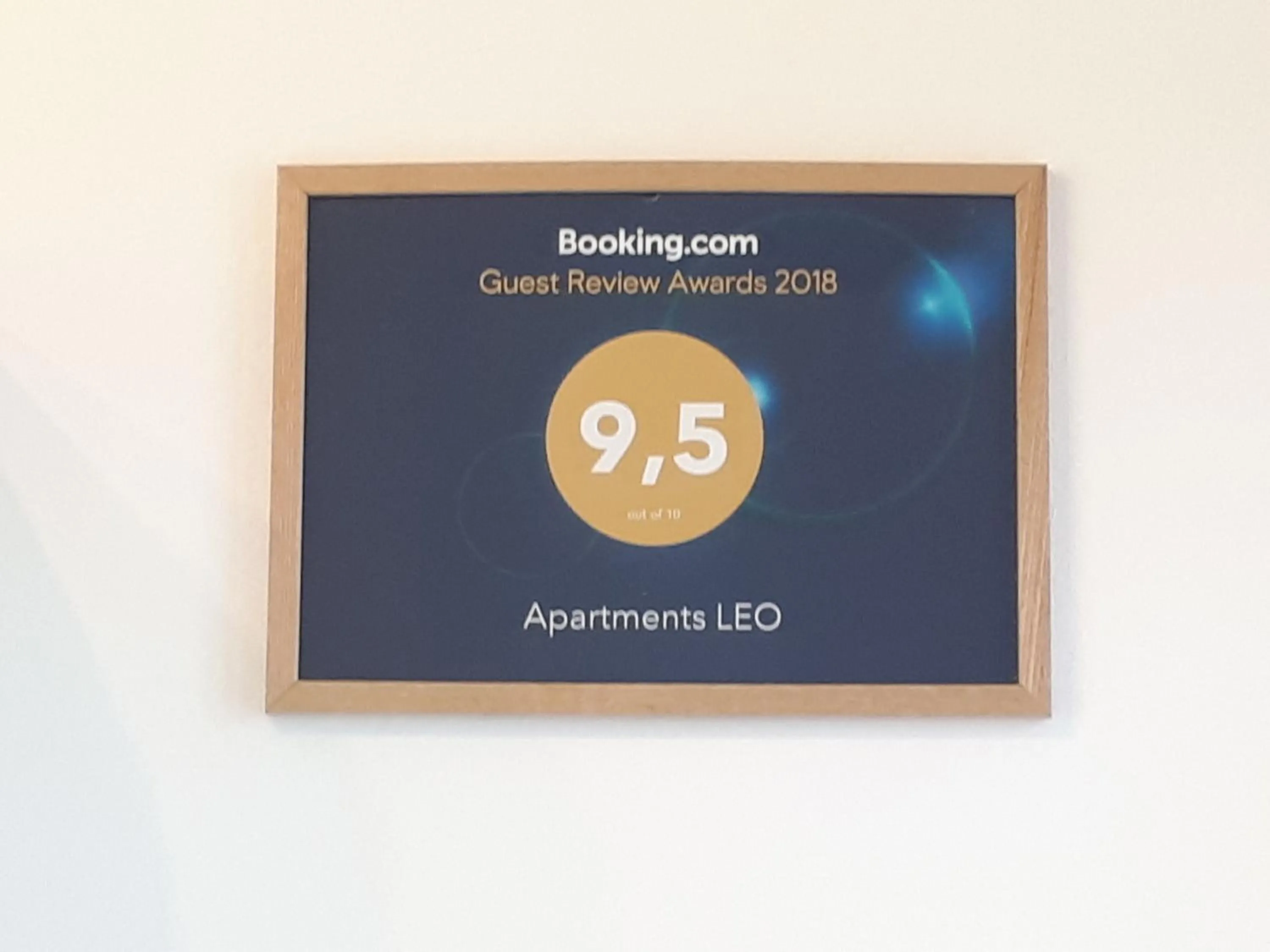 Apartments Leo