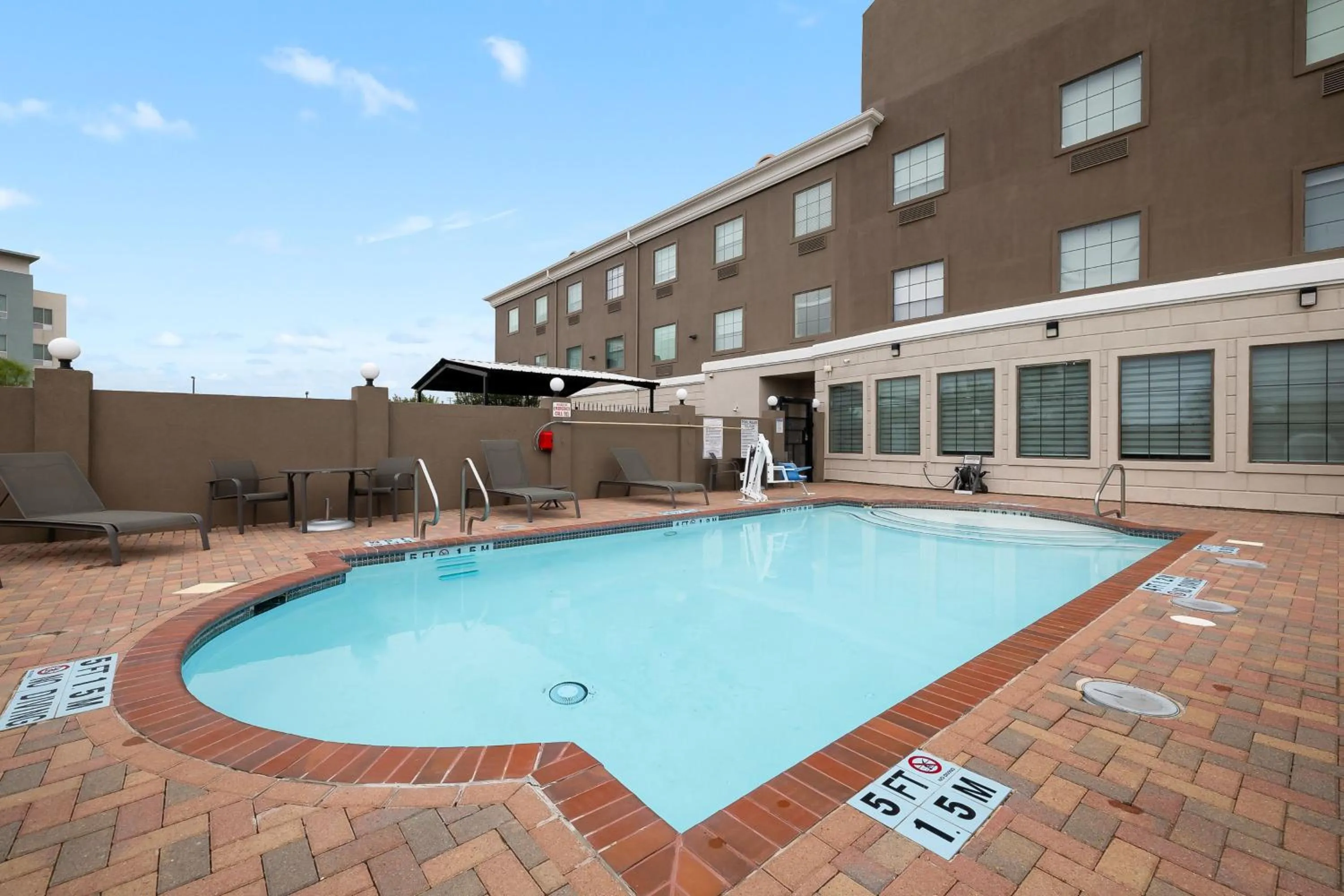 Swimming pool in Holiday Inn Express Hotel and Suites Kingsville by IHG