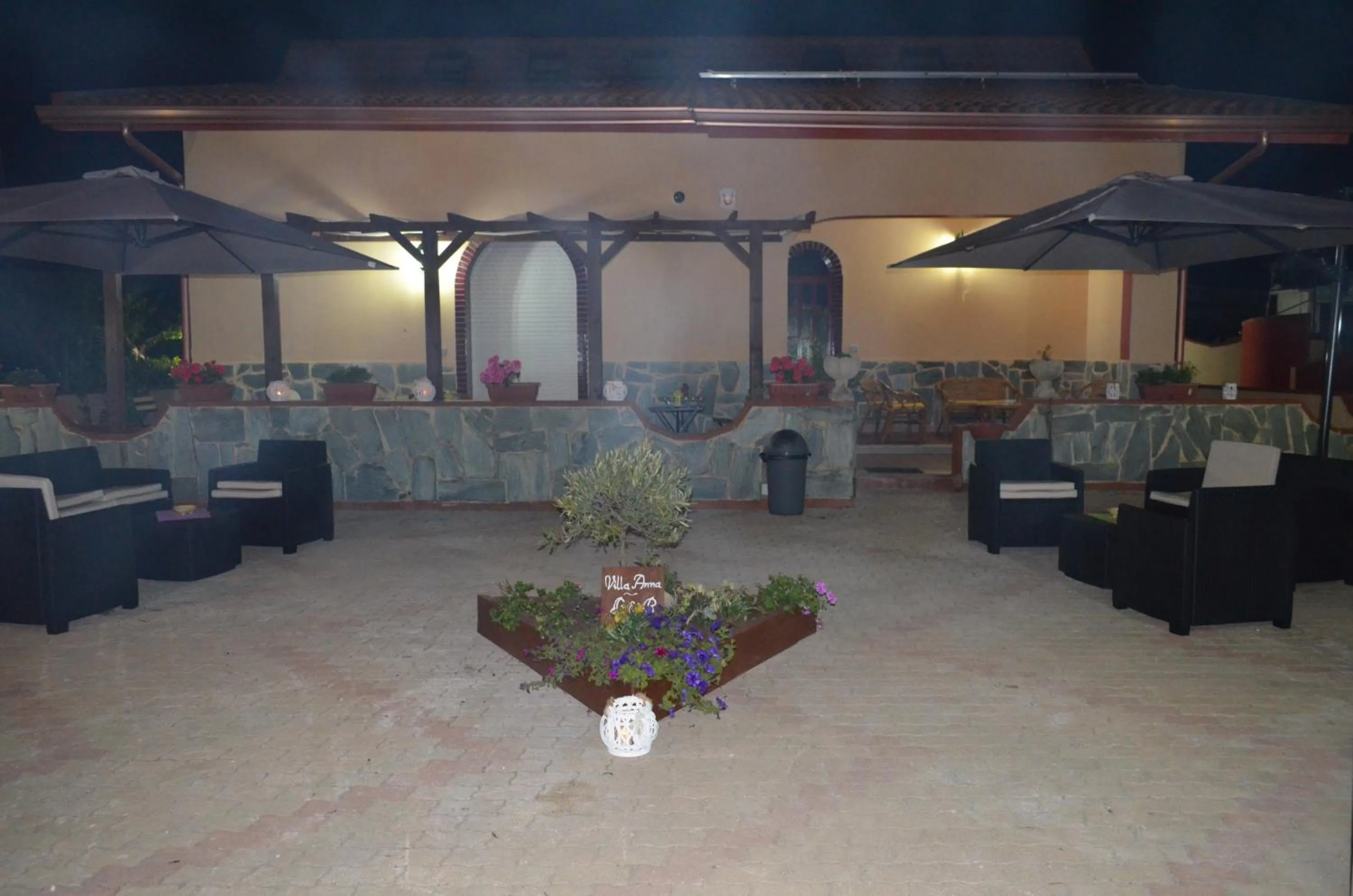 Patio in Villa Anna B&B